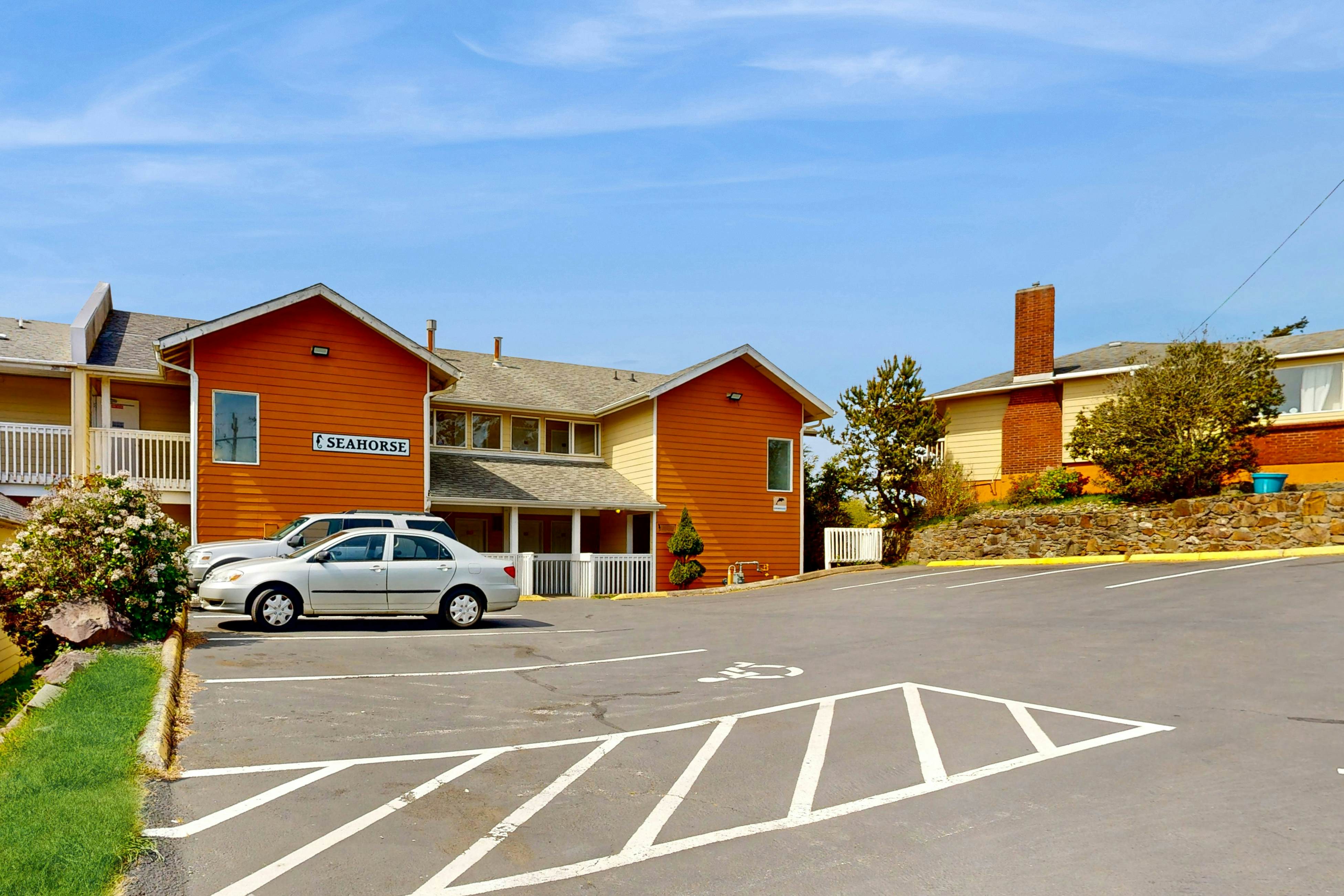 Dog-Friendly Studio with Superb Ocean Views & Nearby Beach Access