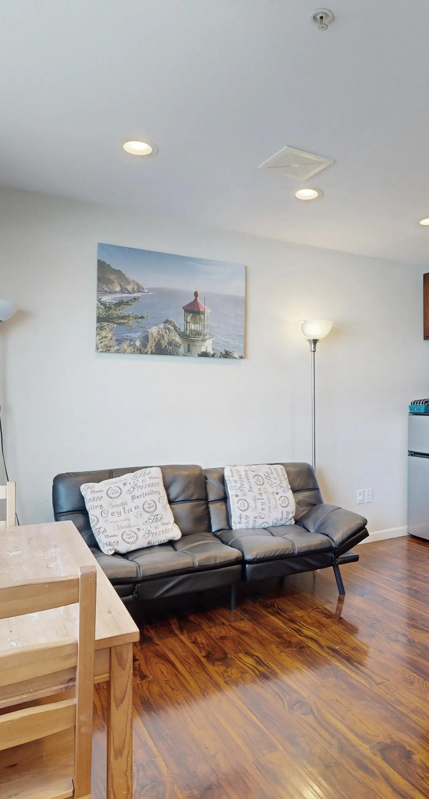 Romantic Ocean View Suite with Easy Beach Access Dog Friendly