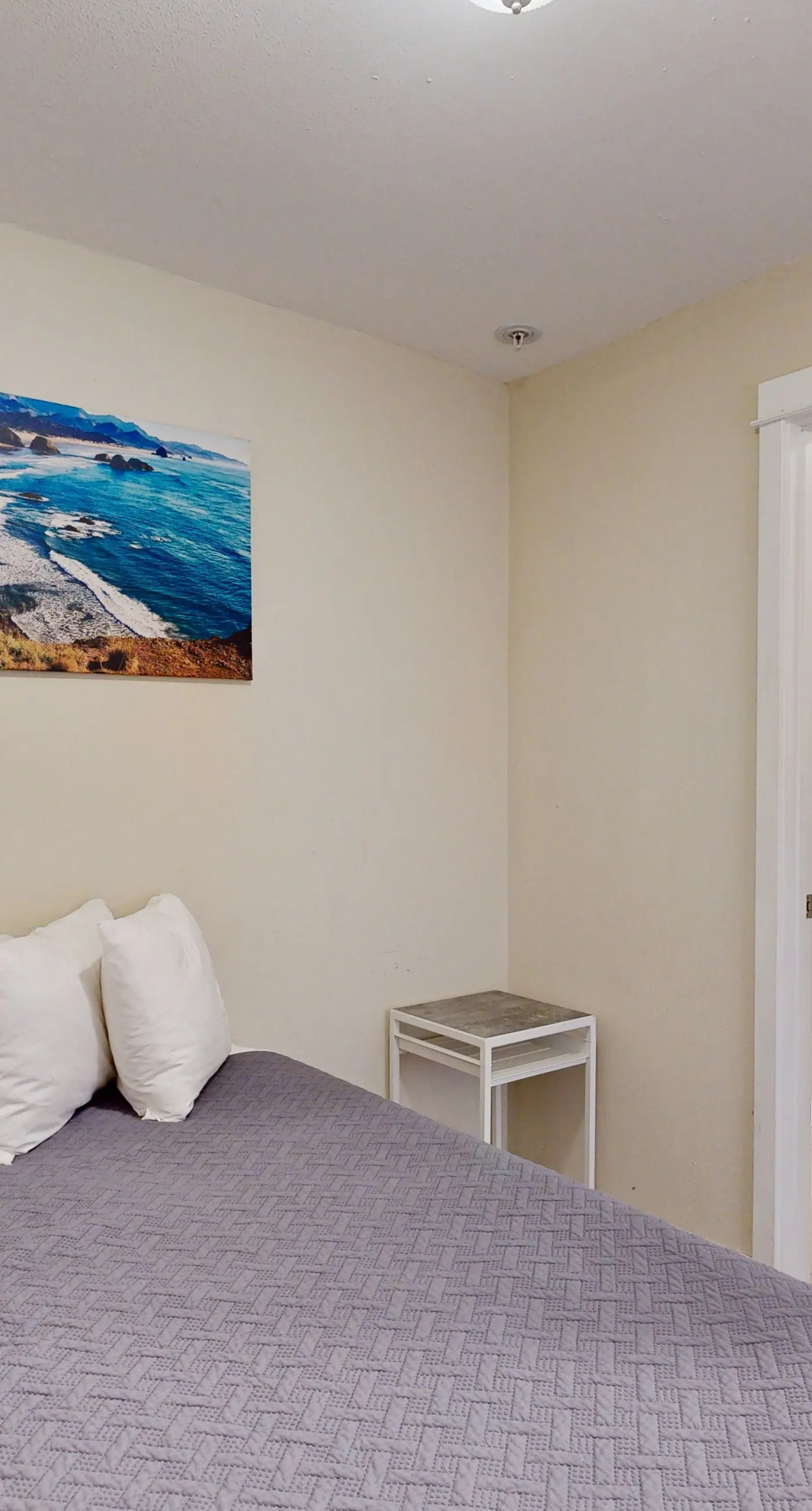 Romantic Ocean View Suite with Easy Beach Access Dog Friendly