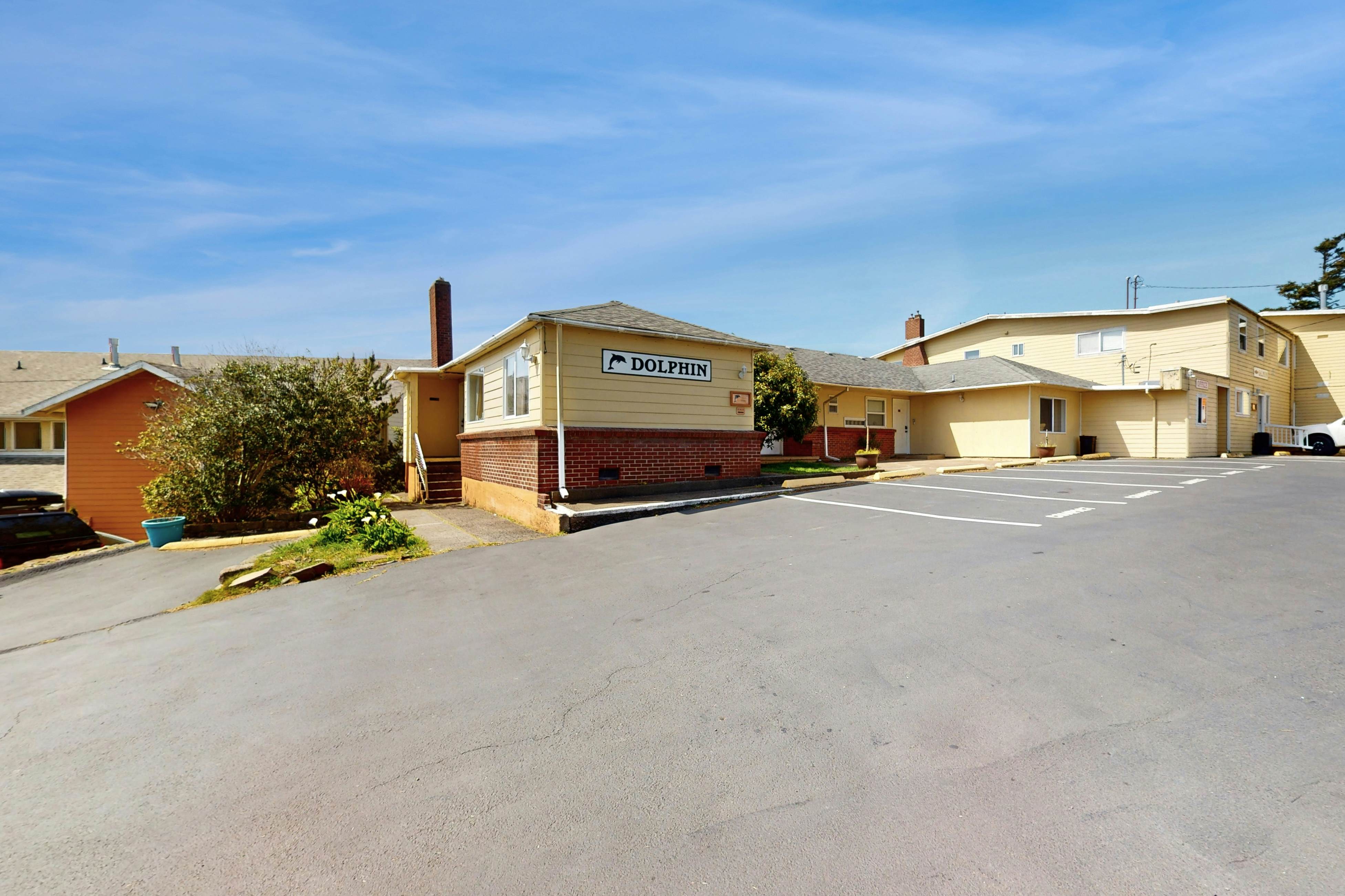 Dog Friendly Studio Condo with Ocean Views and Nearby Beach Access