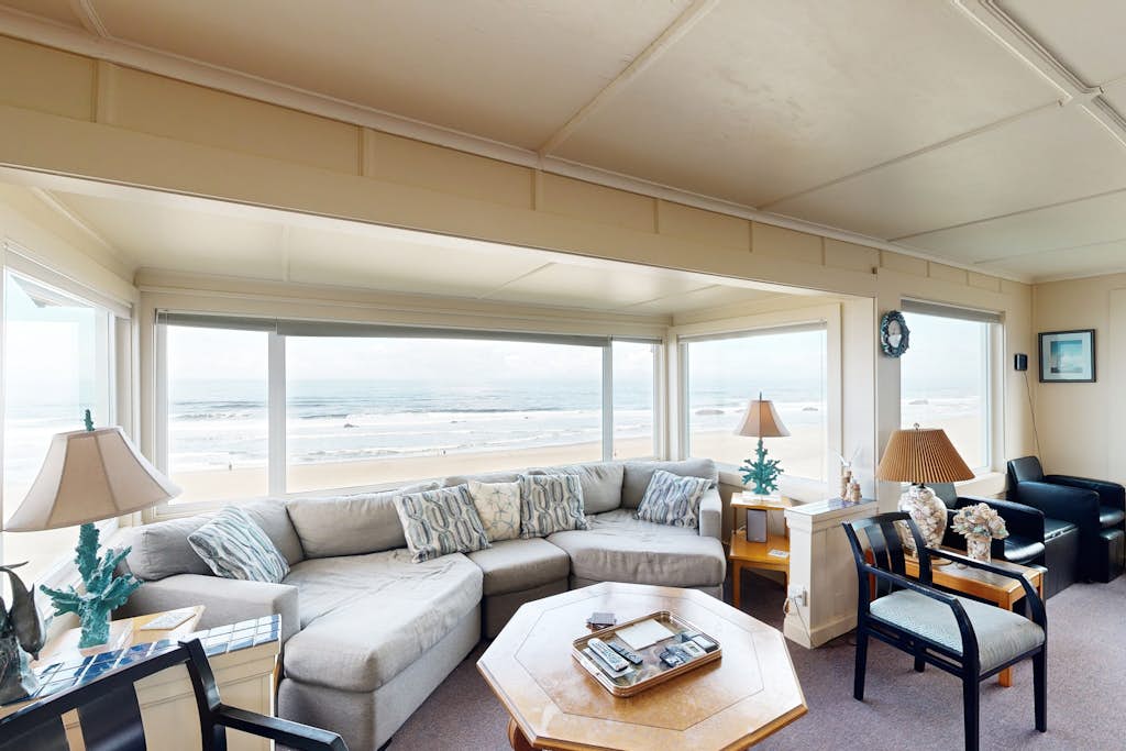 Oceanfront Escape | Million-Dollar Views, Family & Dog Friendly