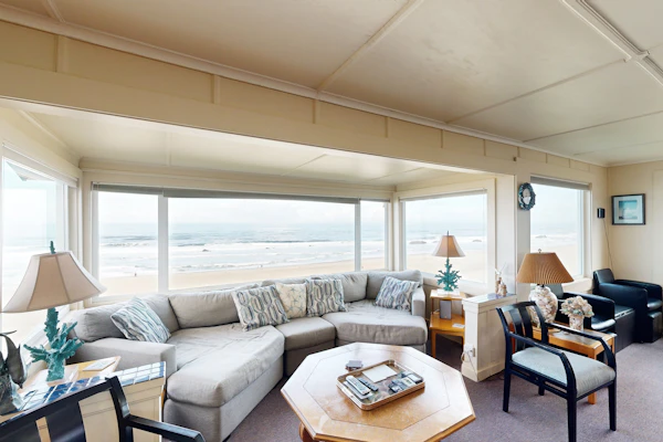 Oceanfront Escape | Million-Dollar Views, Family & Dog Friendly