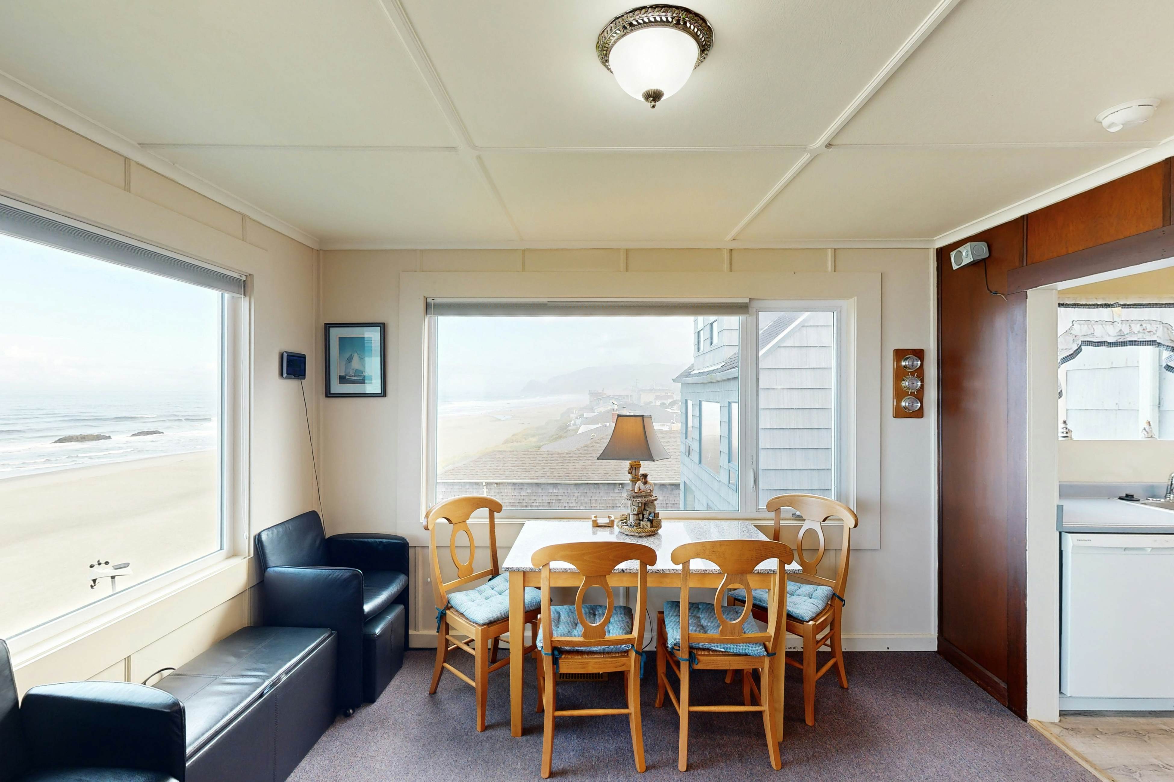 Beautiful Oceanfront Home with Free WiFi and Enclosed Yard - Dog-Friendly