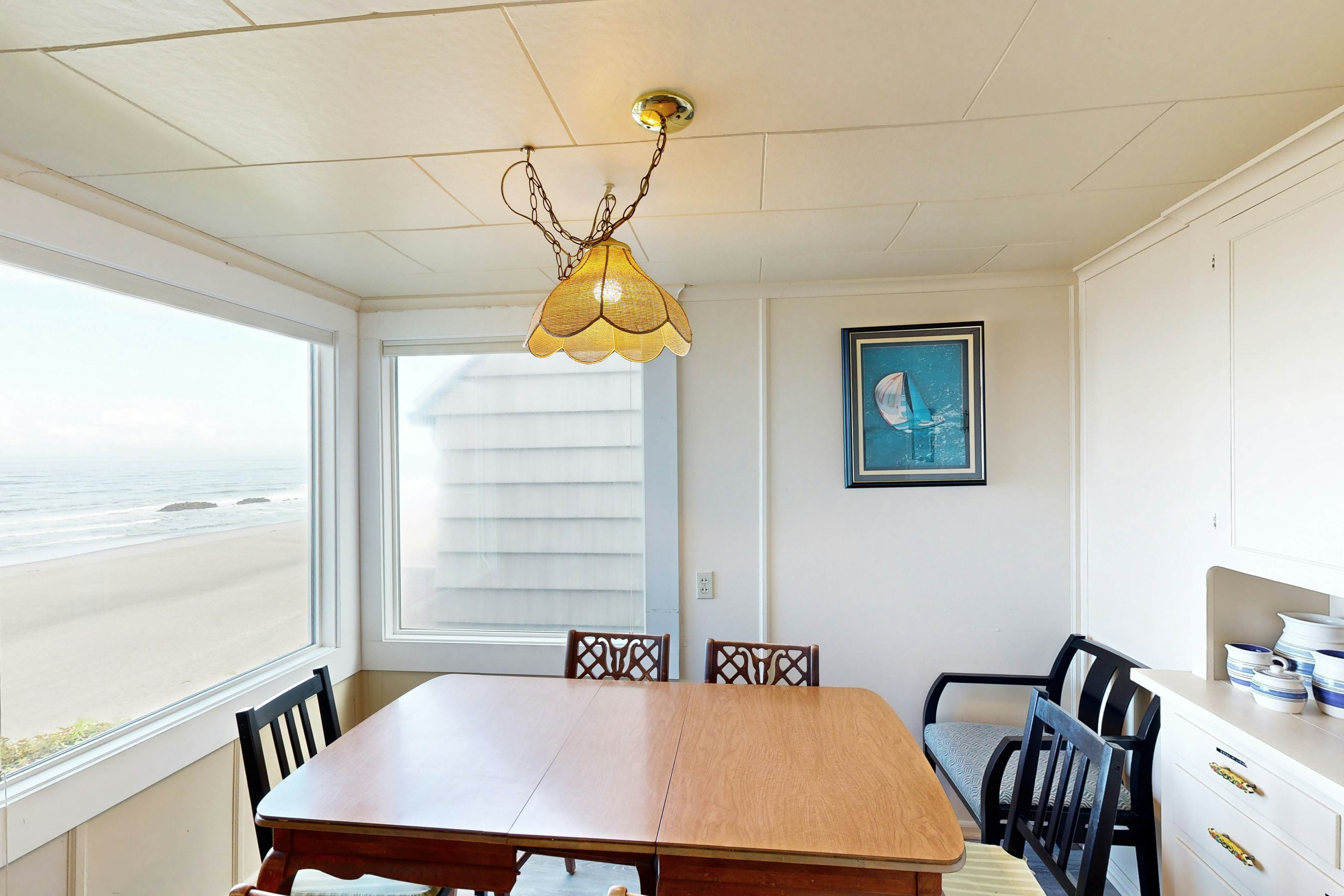 Beautiful Oceanfront Home with Free WiFi and Enclosed Yard - Dog-Friendly