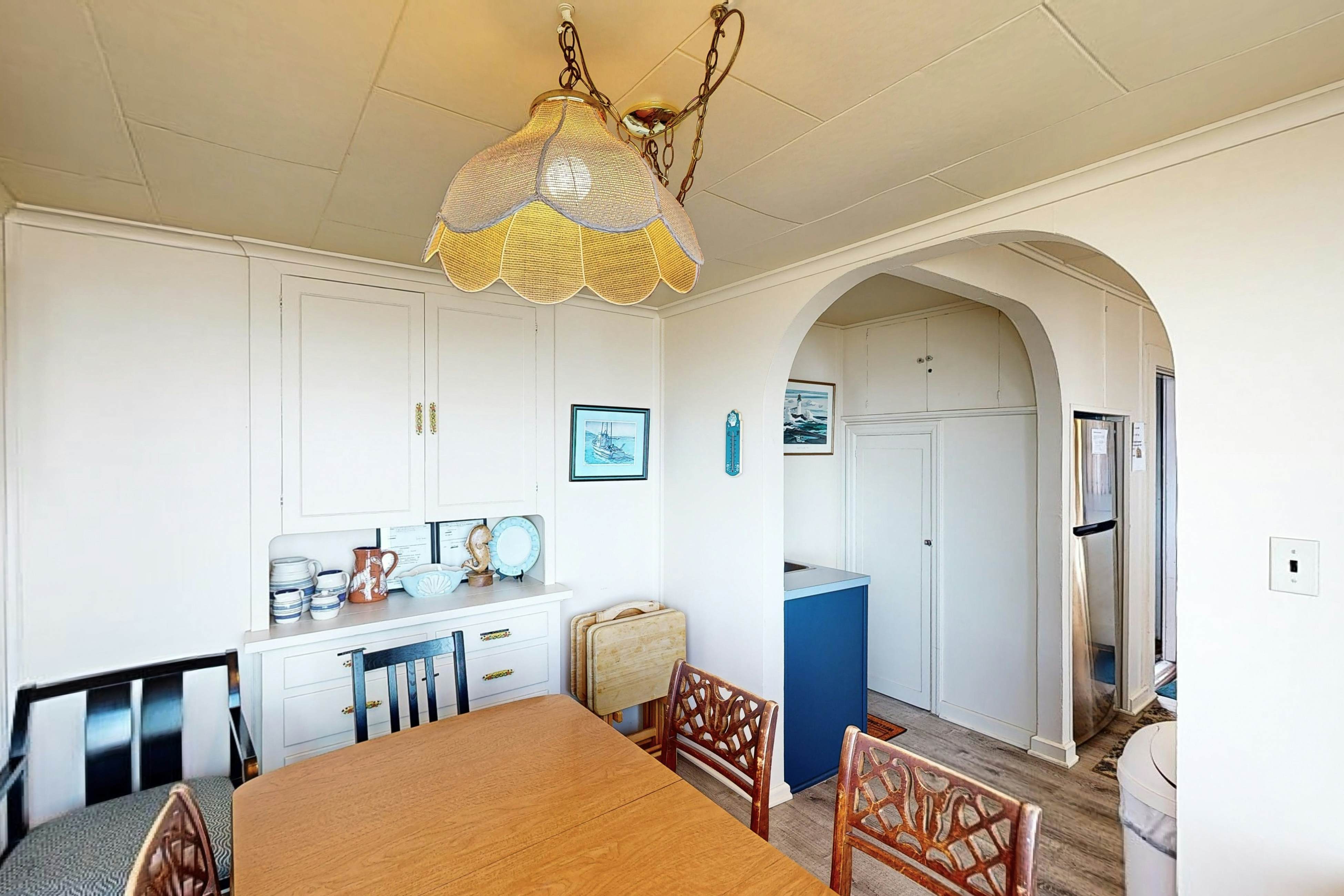 Beautiful Oceanfront Home with Free WiFi and Enclosed Yard - Dog-Friendly