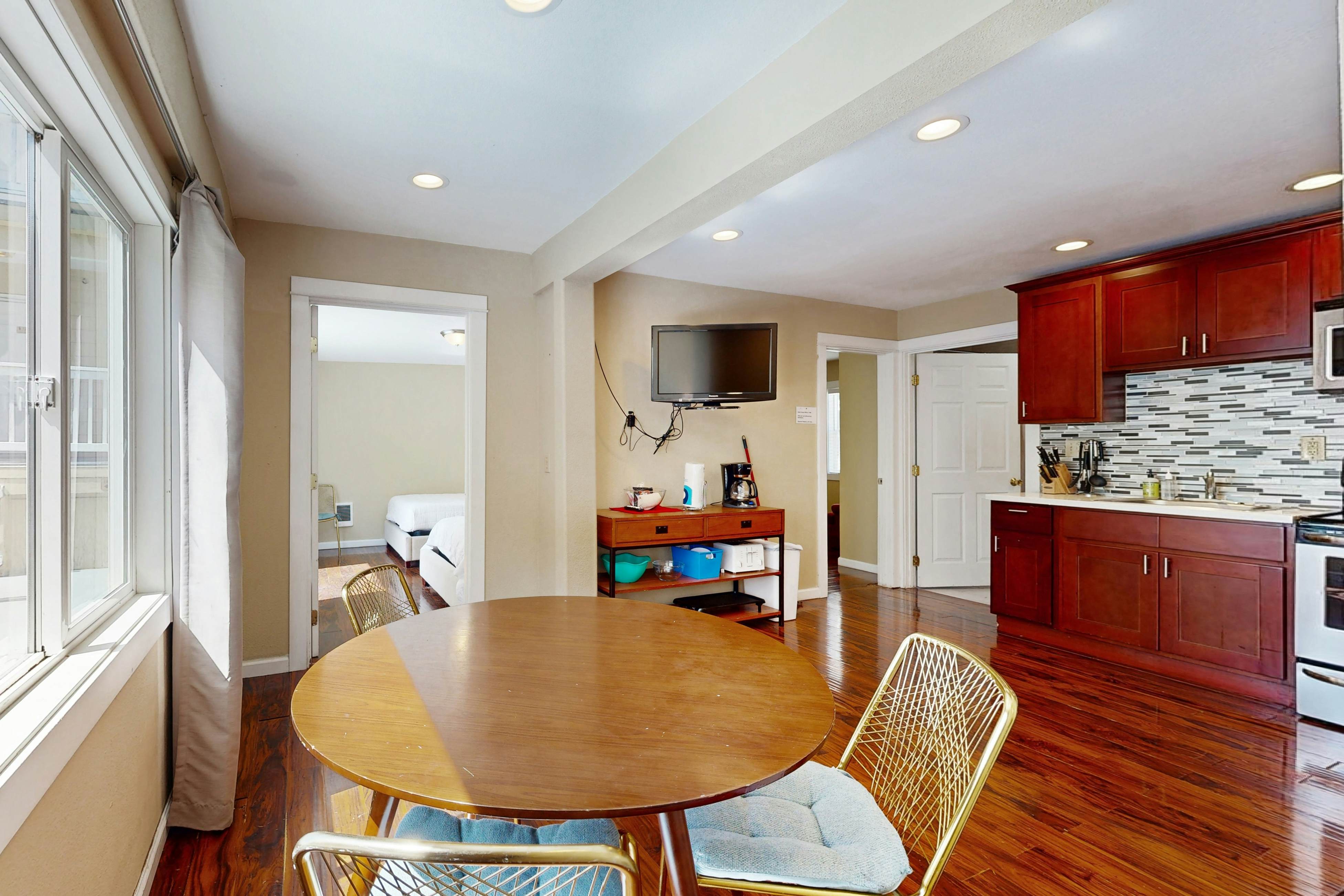 Dog Friendly Condo with Ocean Views Easy Beach Access Patio Free WiFi