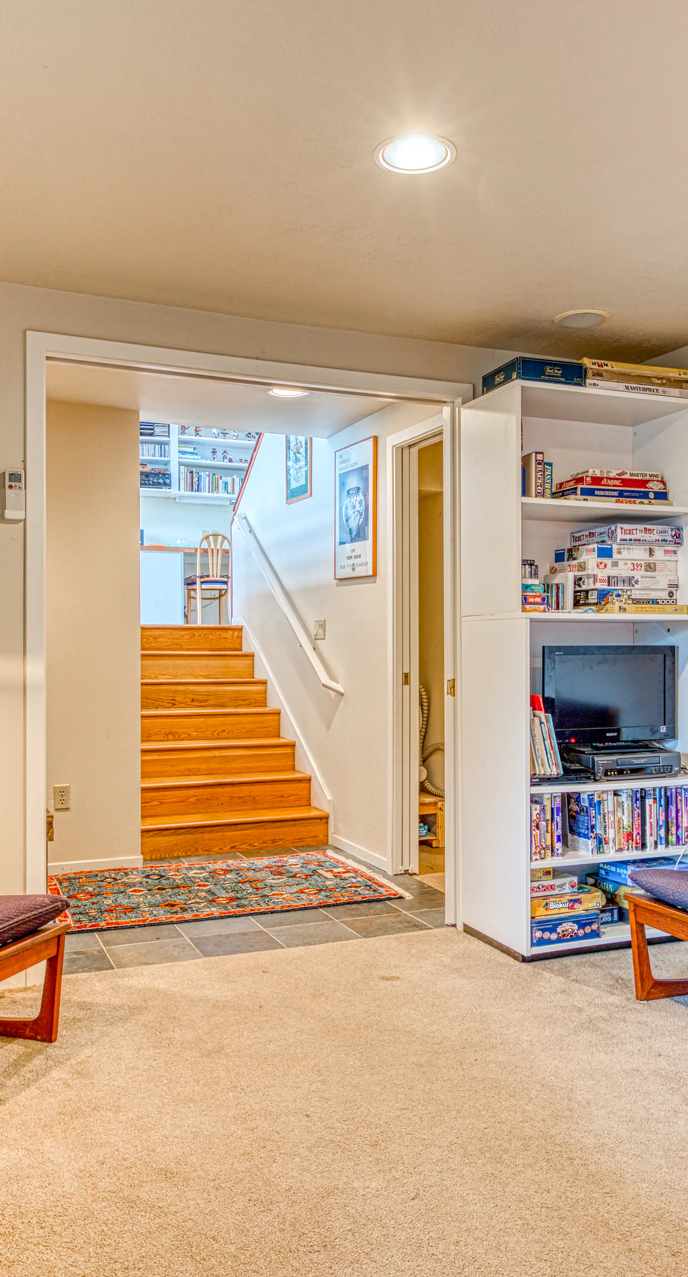 Hillside home with exceptional ocean view near the beach dog friendly