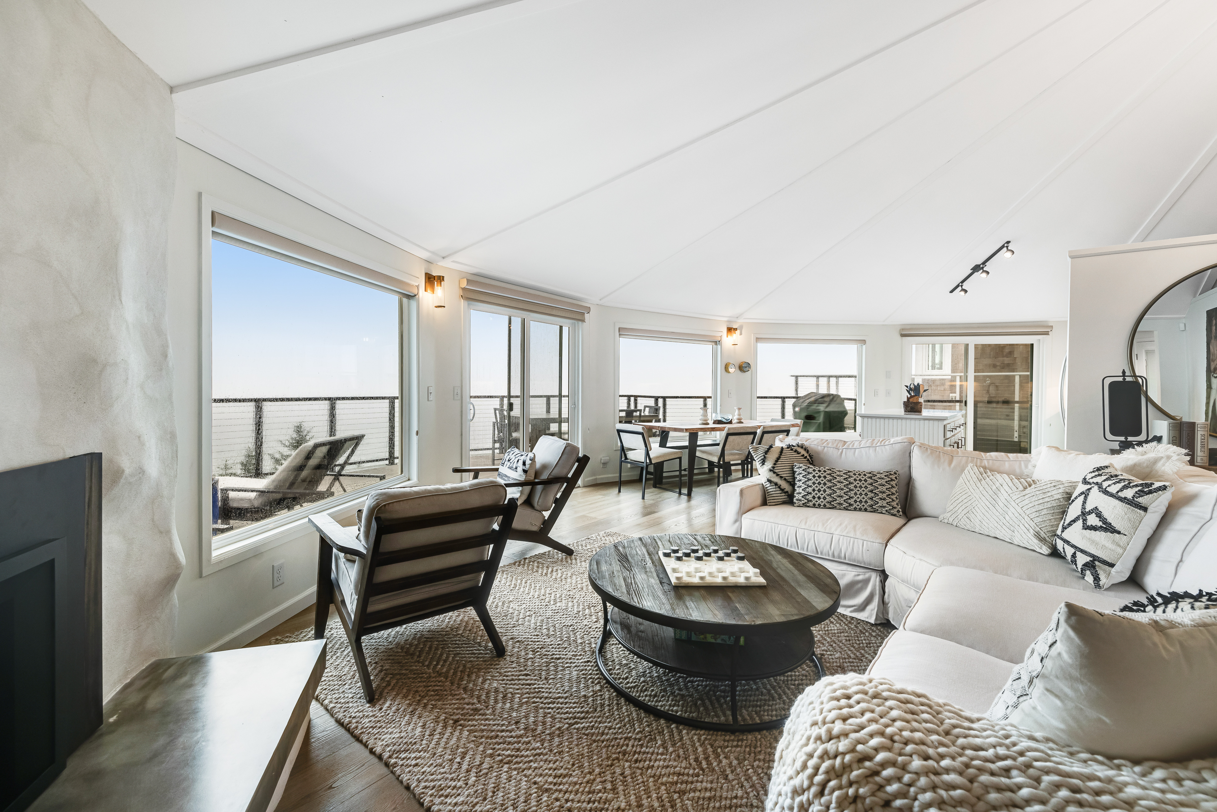 Gorgeous Ocean View Home with High Speed WiFi Gas Fireplace and Private with D