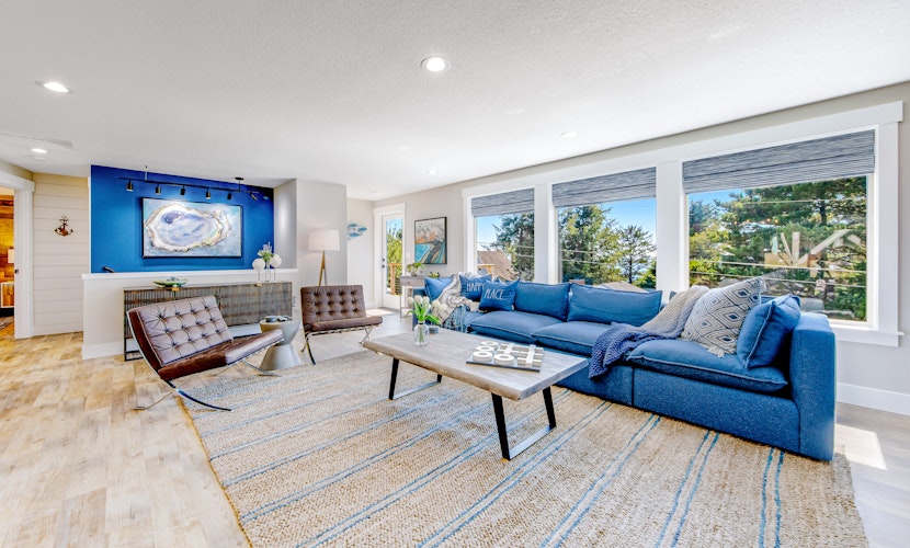 Ocean View Home with Private Hot Tub Great Deck Fireplace Walk to the Beach