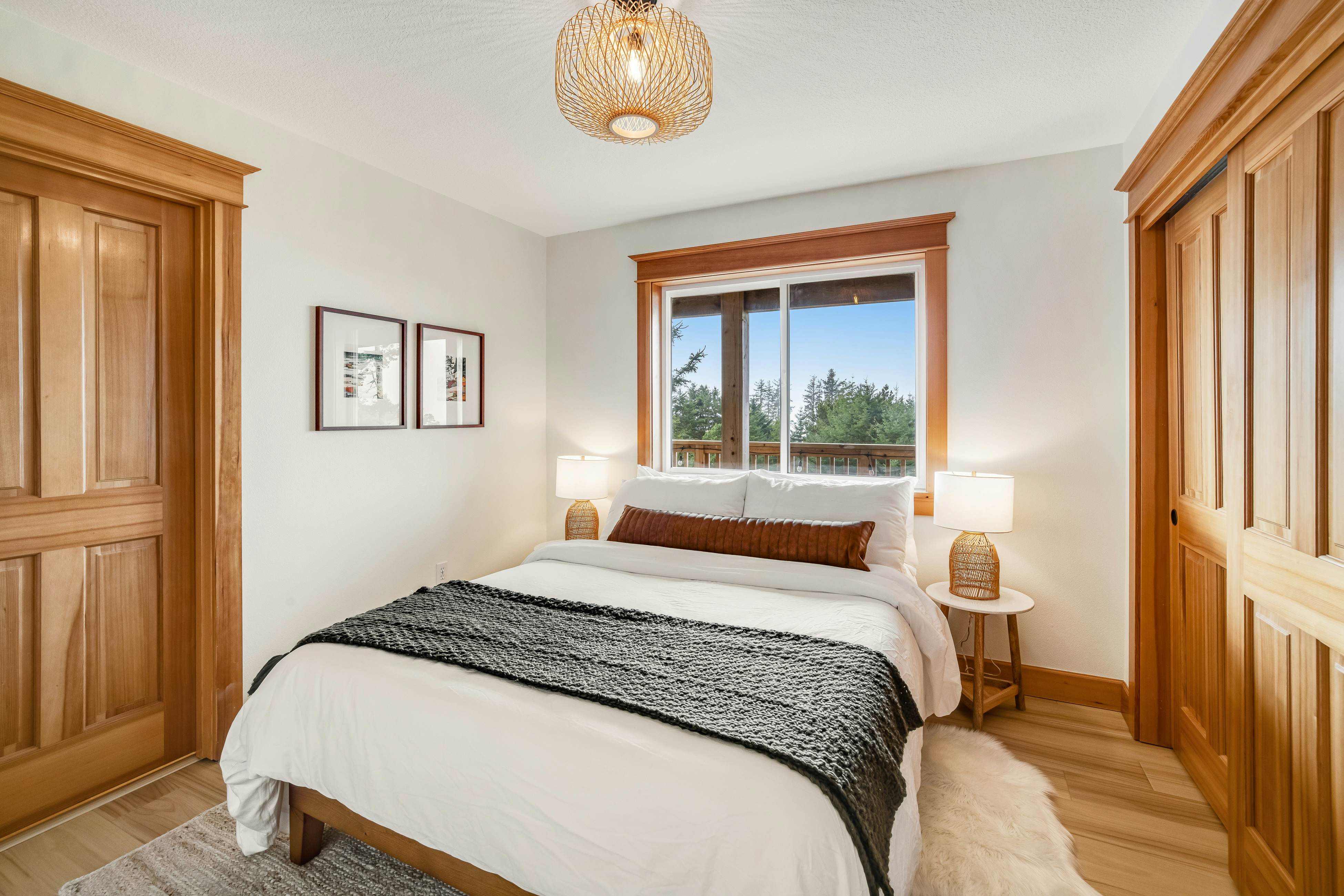 Dog-friendly home with ocean views, deck, washer/dryer, grill, & fireplace