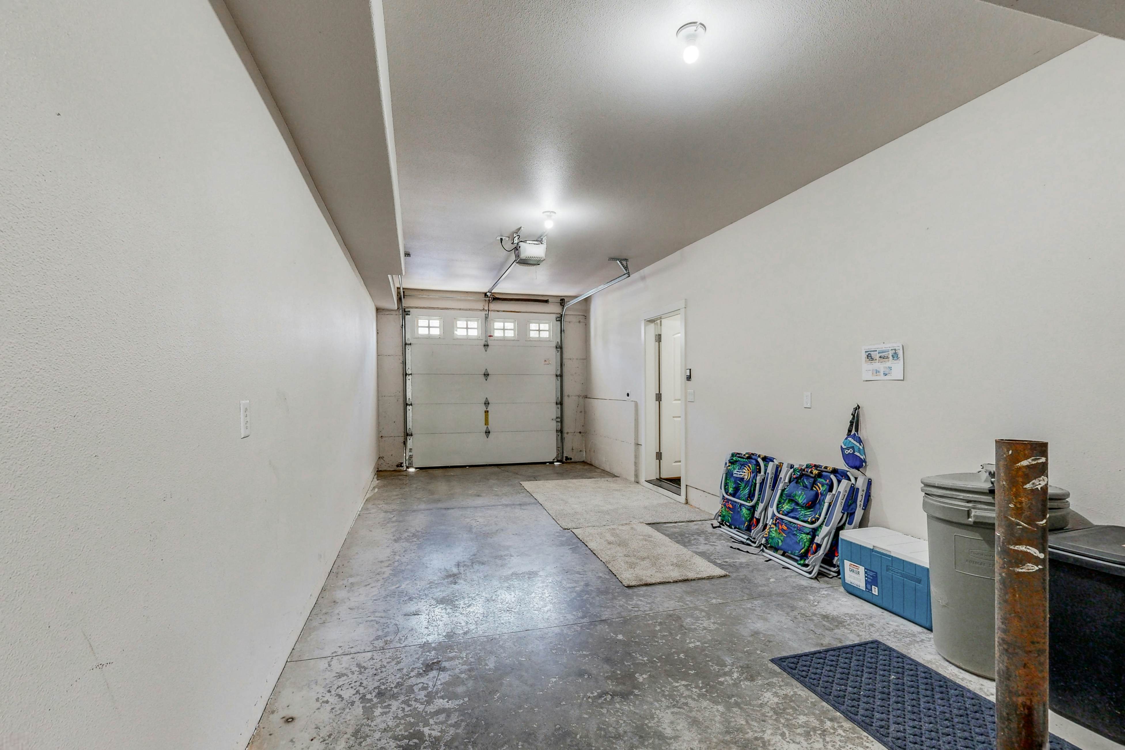 Sweeping ocean-view home with fireplace, grill, & foosball table - dog-friendly