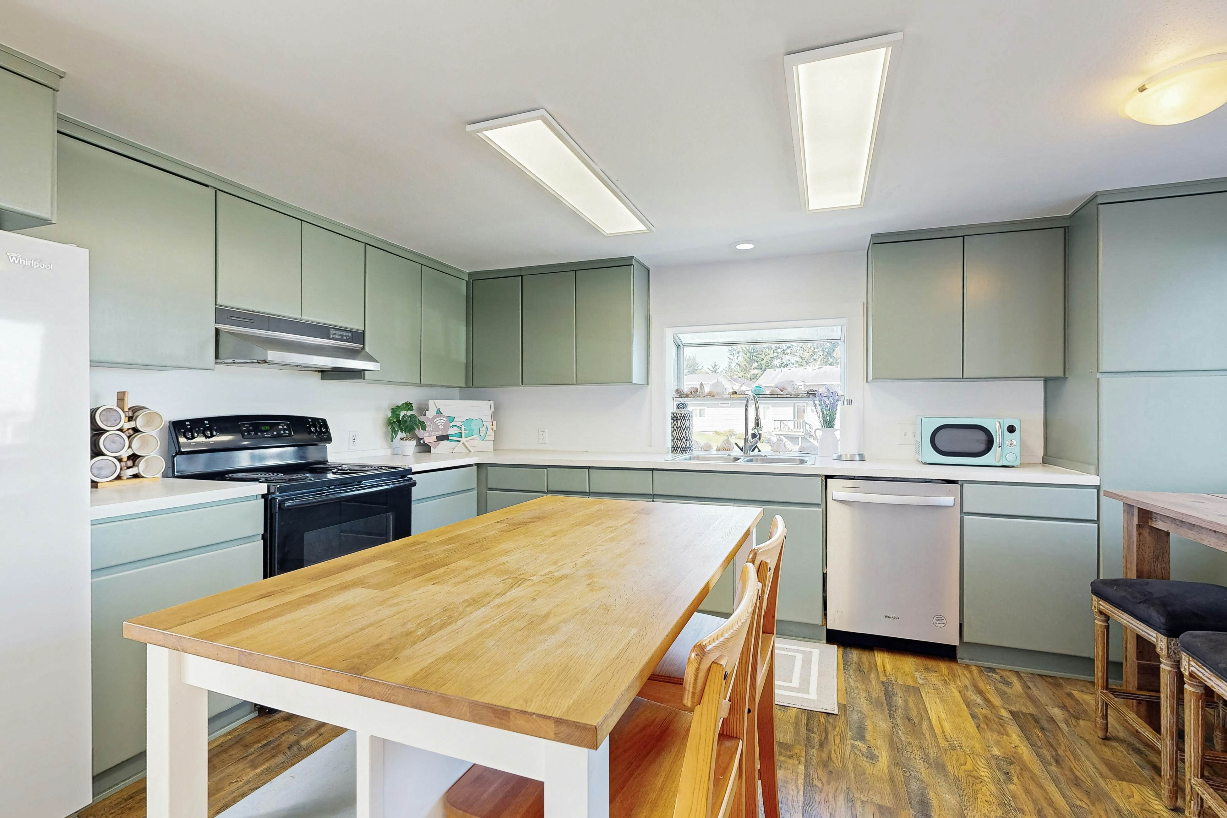 Discover Your Coastal Oasis at Mermaid Crossing, dog friendly