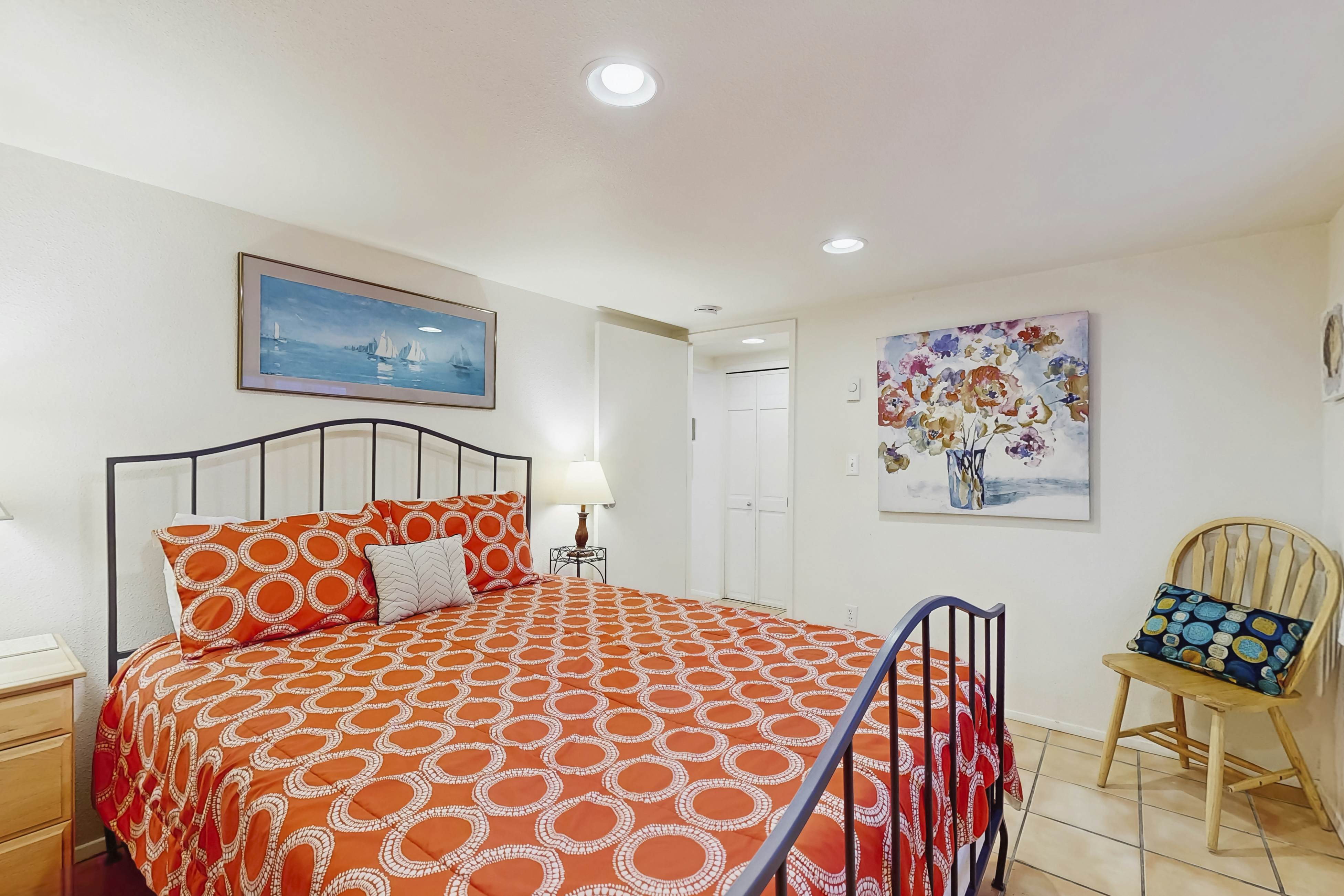 Oceanview Escape with Sweeping Views and Easy Beach Access