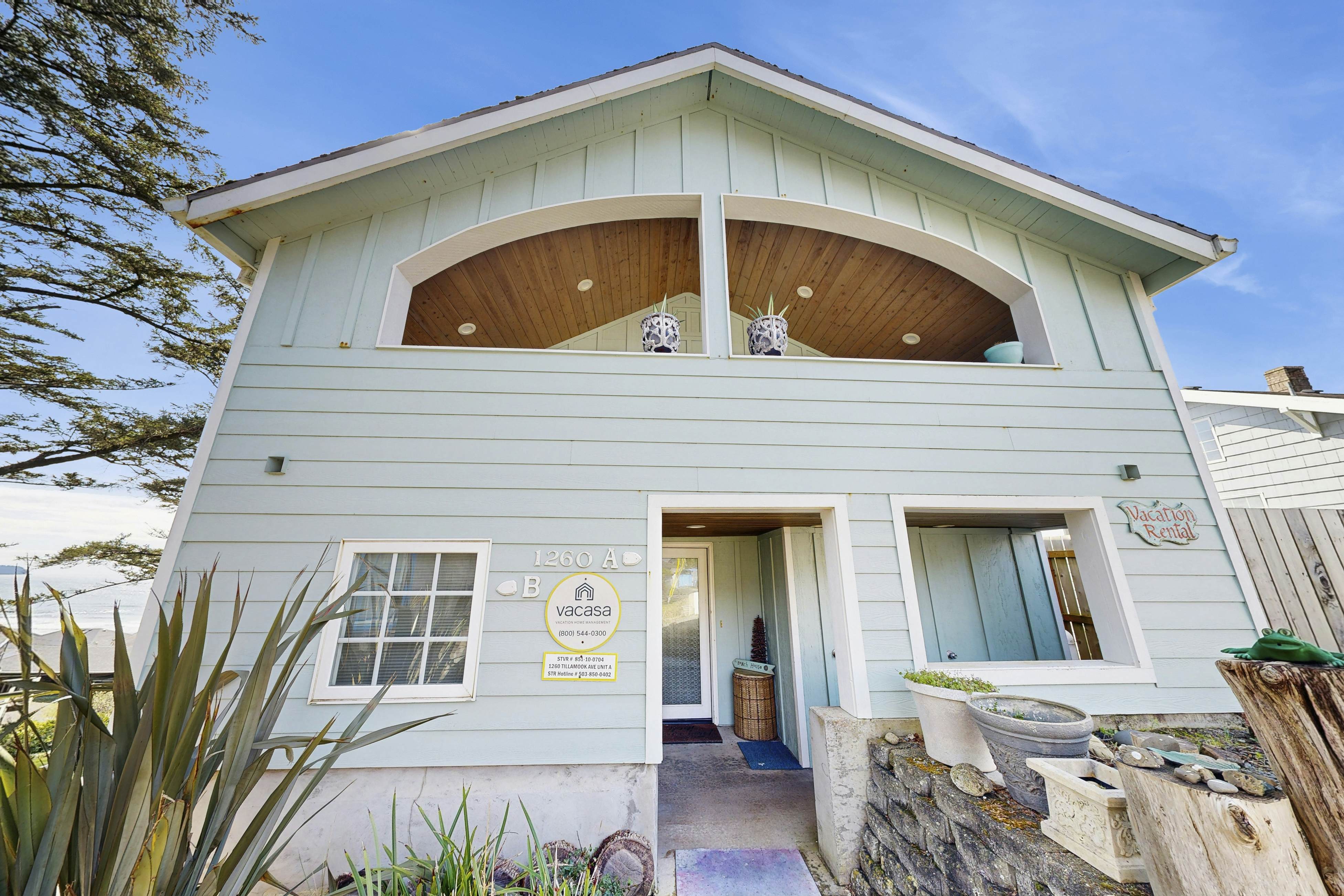 Oceanview Escape with Sweeping Views and Easy Beach Access