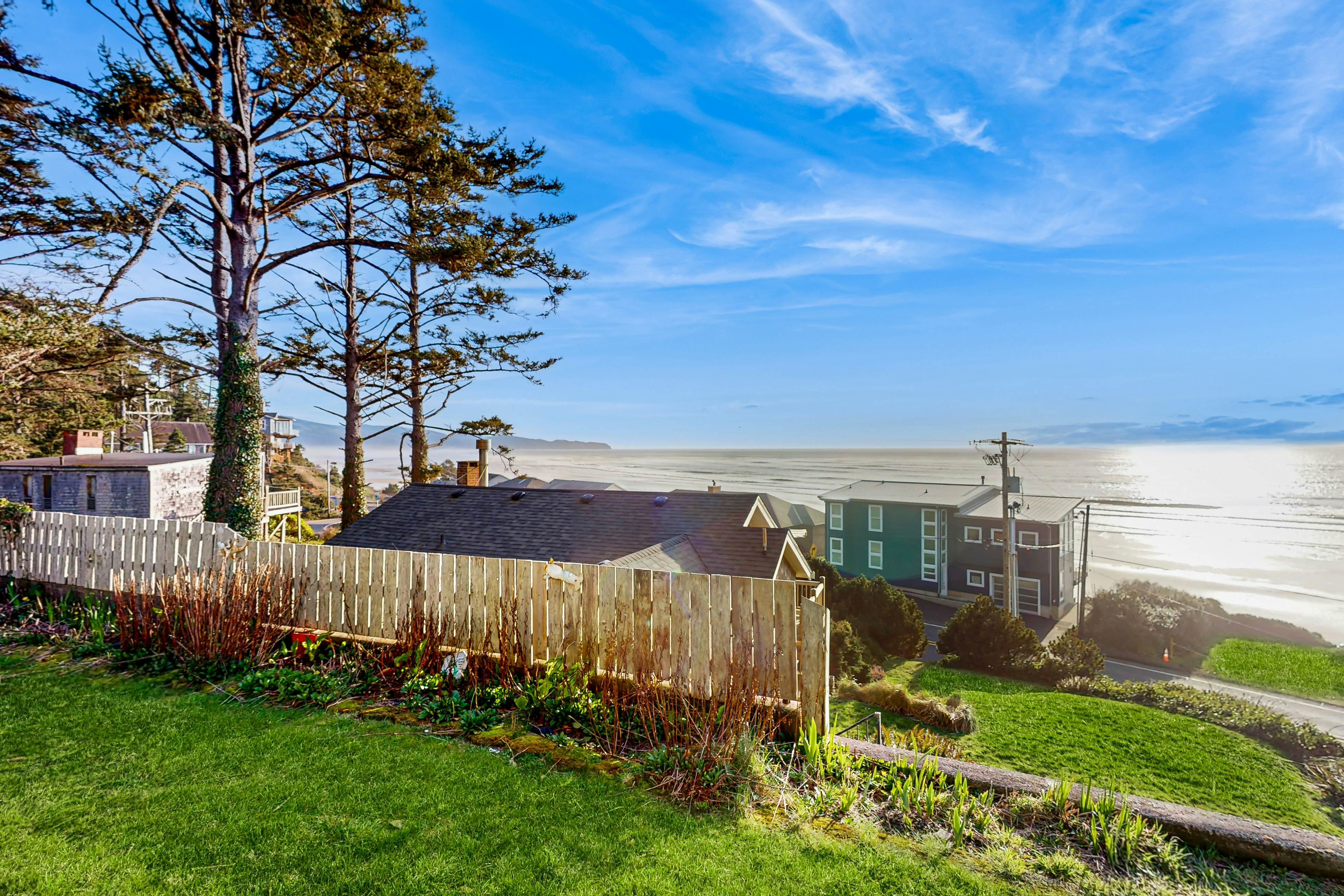 Oceanview Escape with Sweeping Views and Easy Beach Access