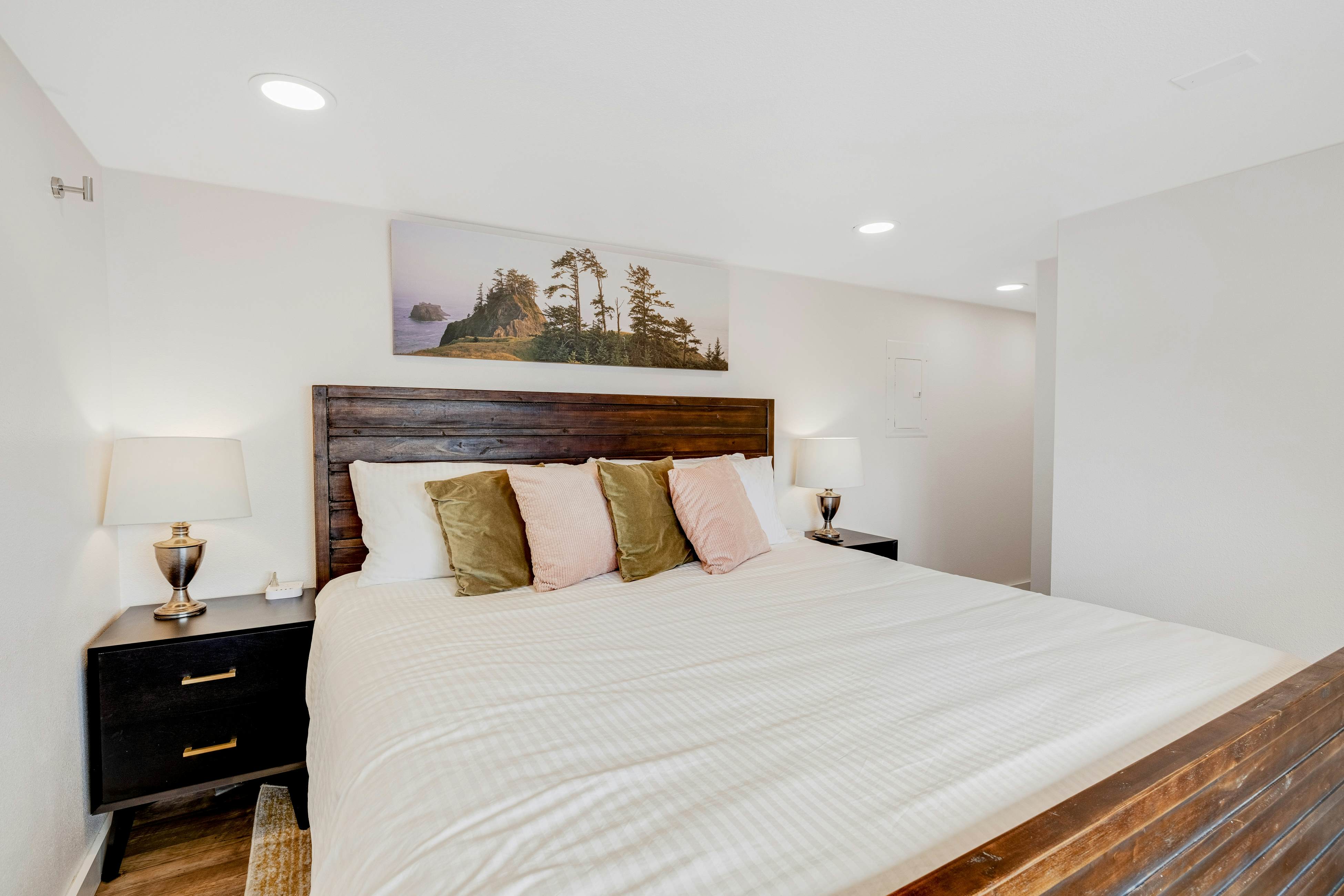 Spacious ocean view home with wood fireplace, grill, & deck - dog-friendly