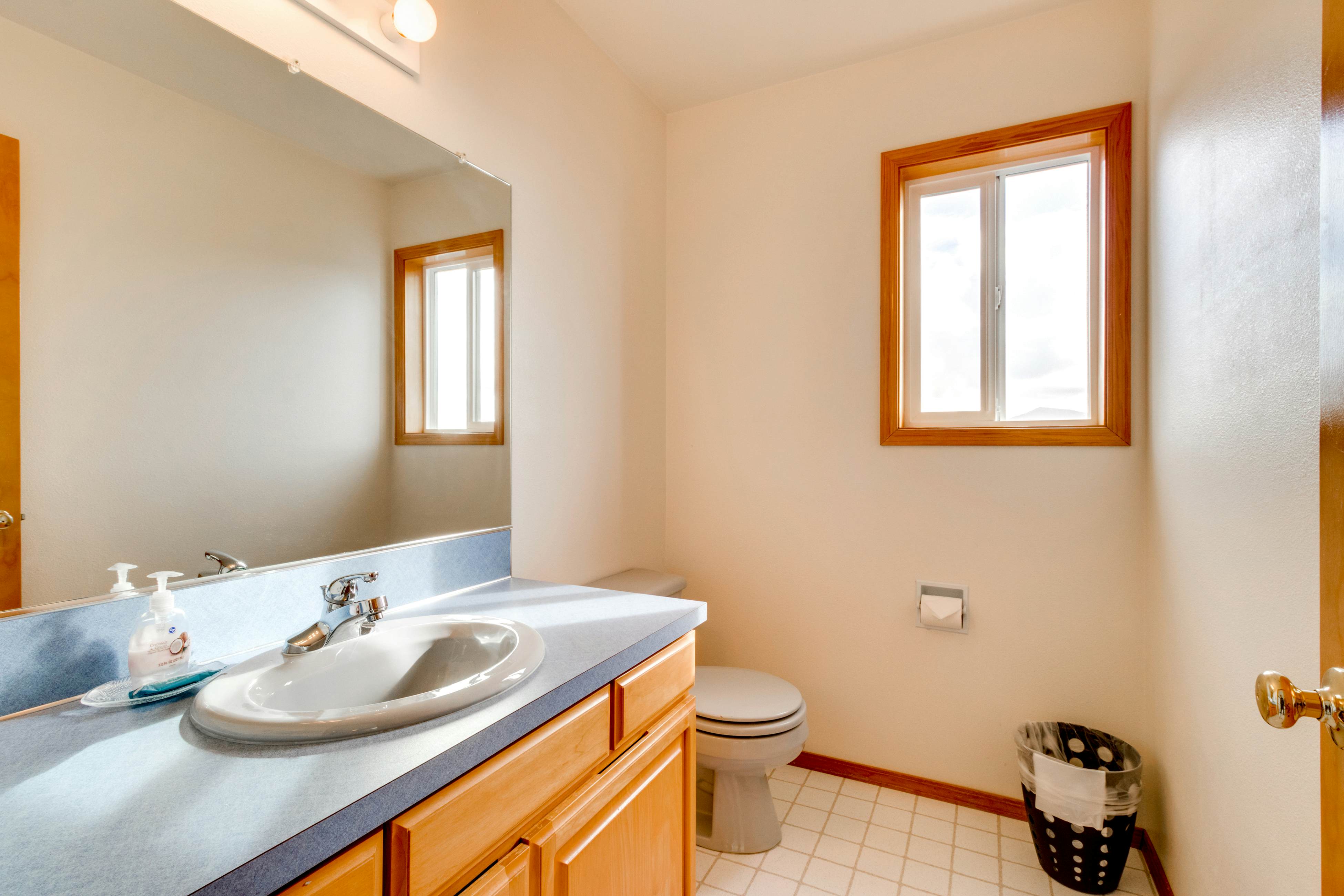 Relaxing Bayfront Home with Ocean Views & Easy Beach Access - Dogs Welcome