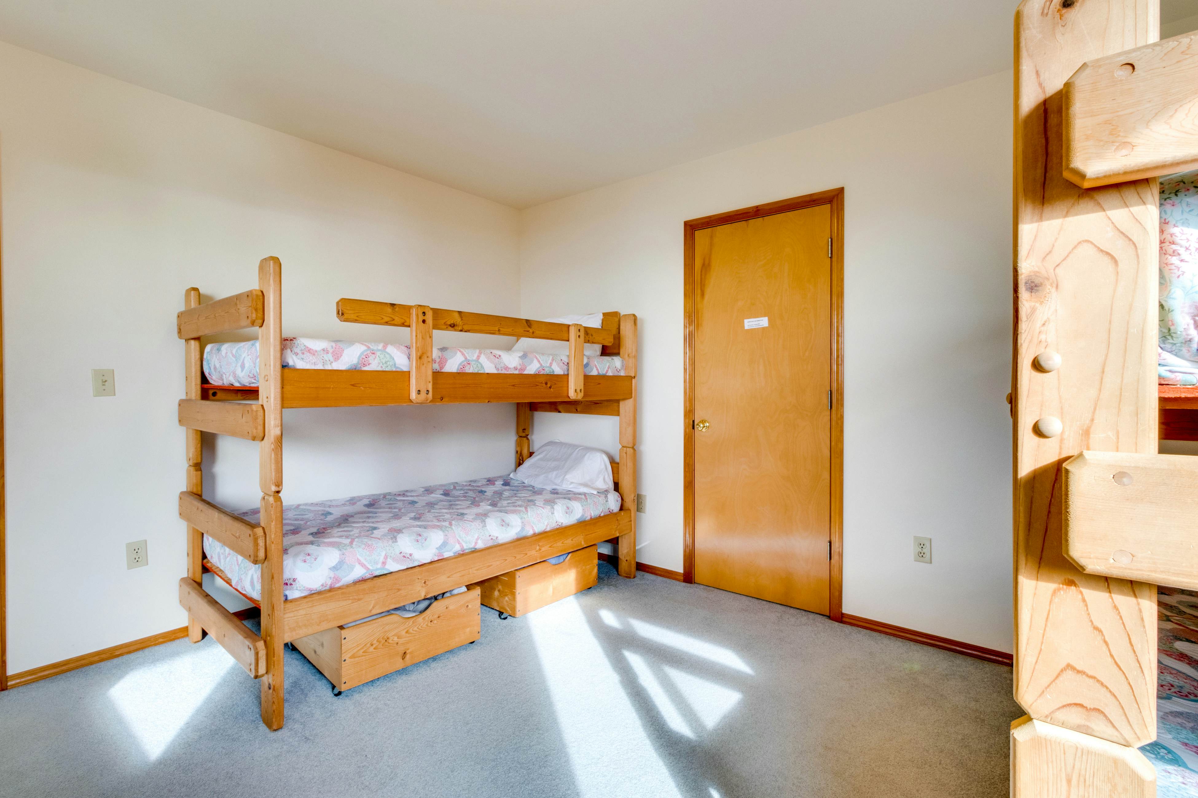 Relaxing Bayfront Home with Ocean Views & Easy Beach Access - Dogs Welcome