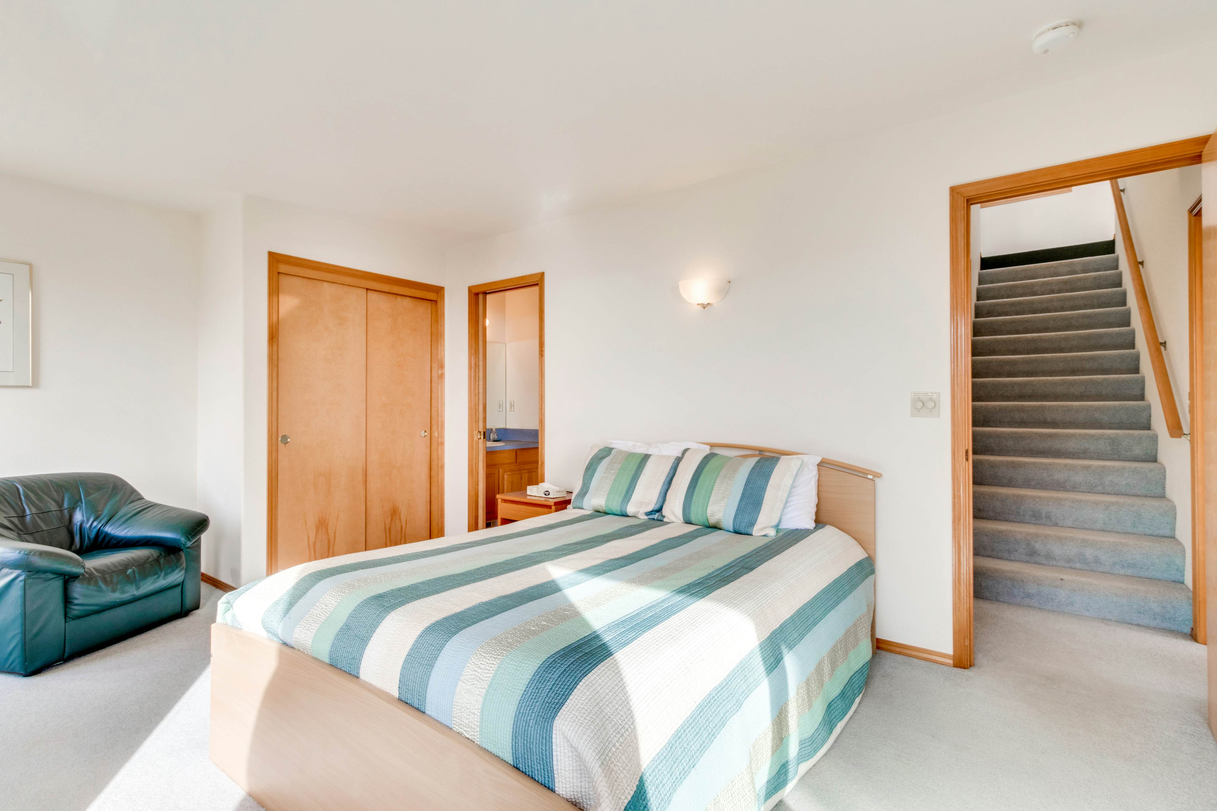 Relaxing Bayfront Home with Ocean Views & Easy Beach Access - Dogs Welcome