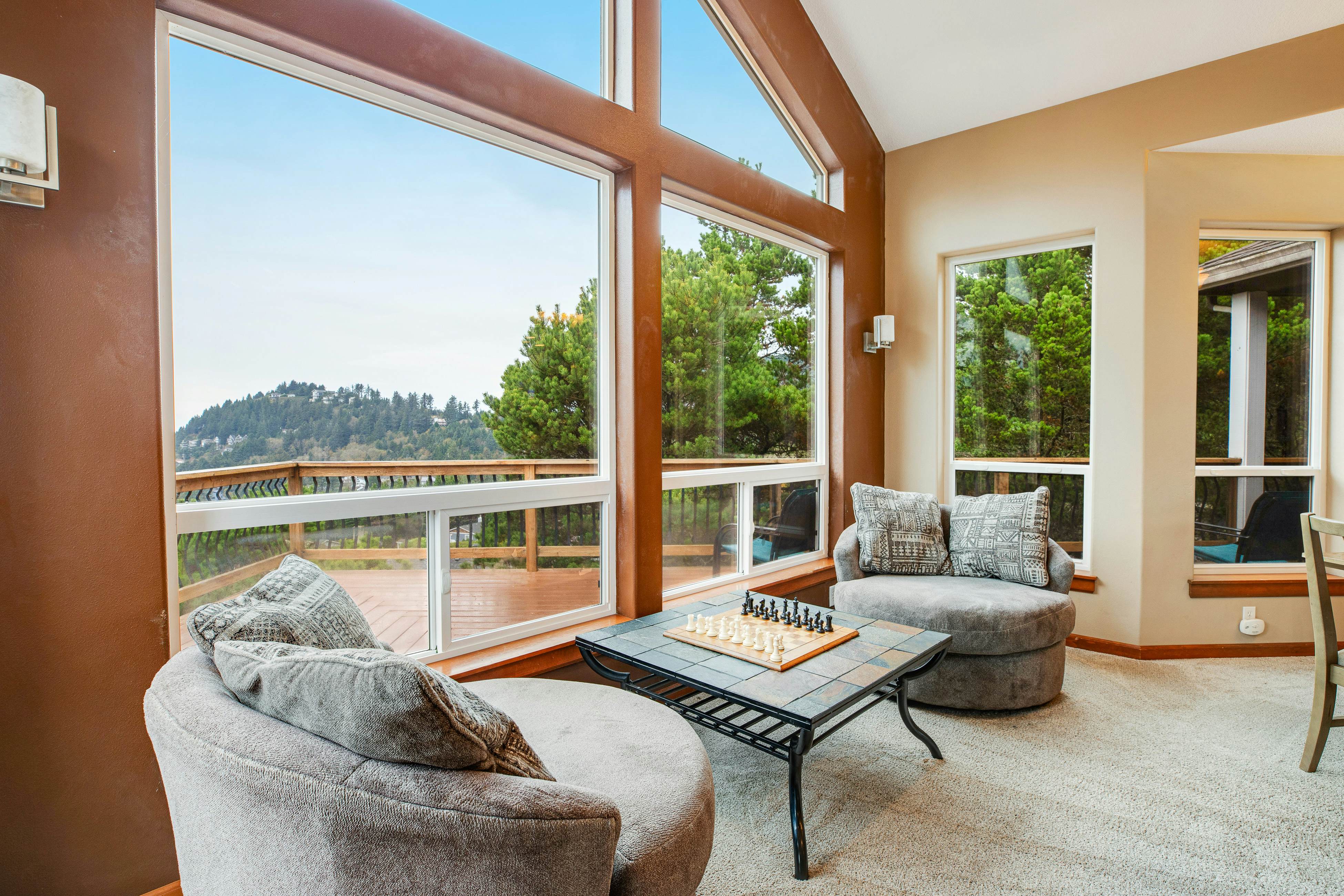 Spacious Oceanside Home with Private Hot Tub and Pacific Views - Dog-Friendly