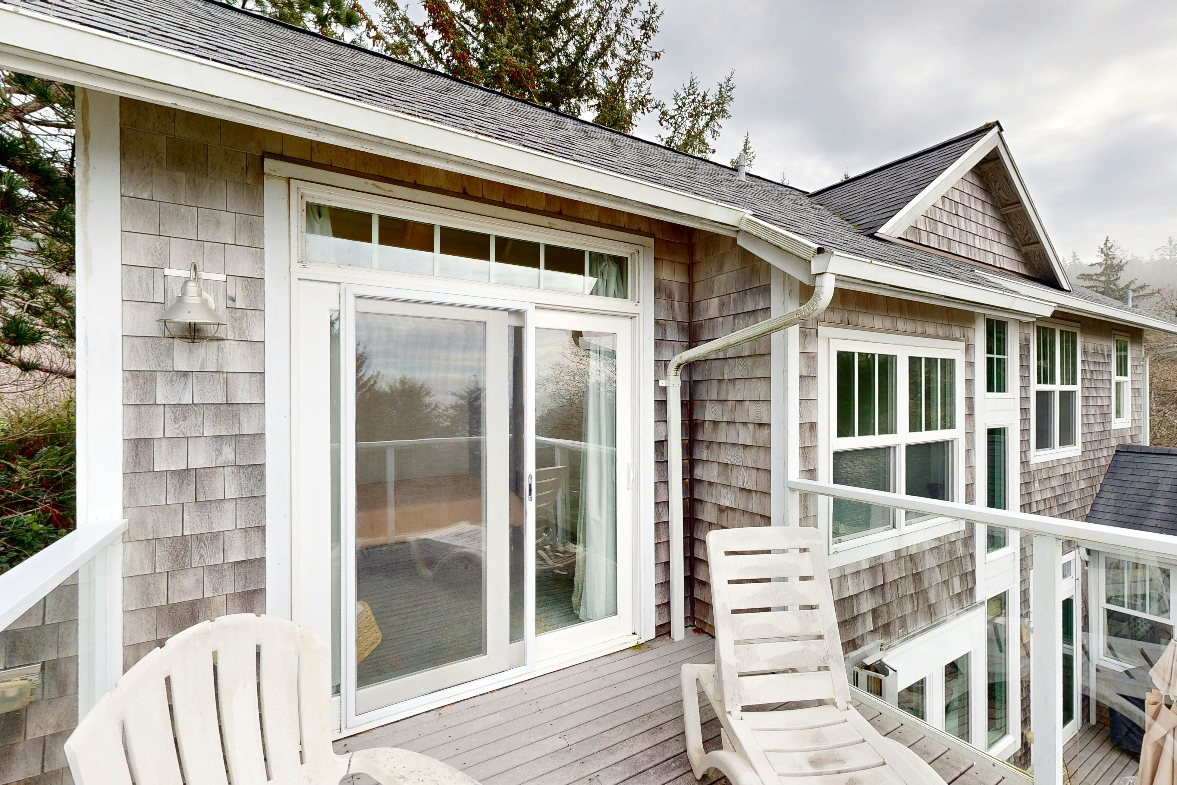 Gorgeous Home w/ Ocean Views, Beach Access, & Private Hot Tub