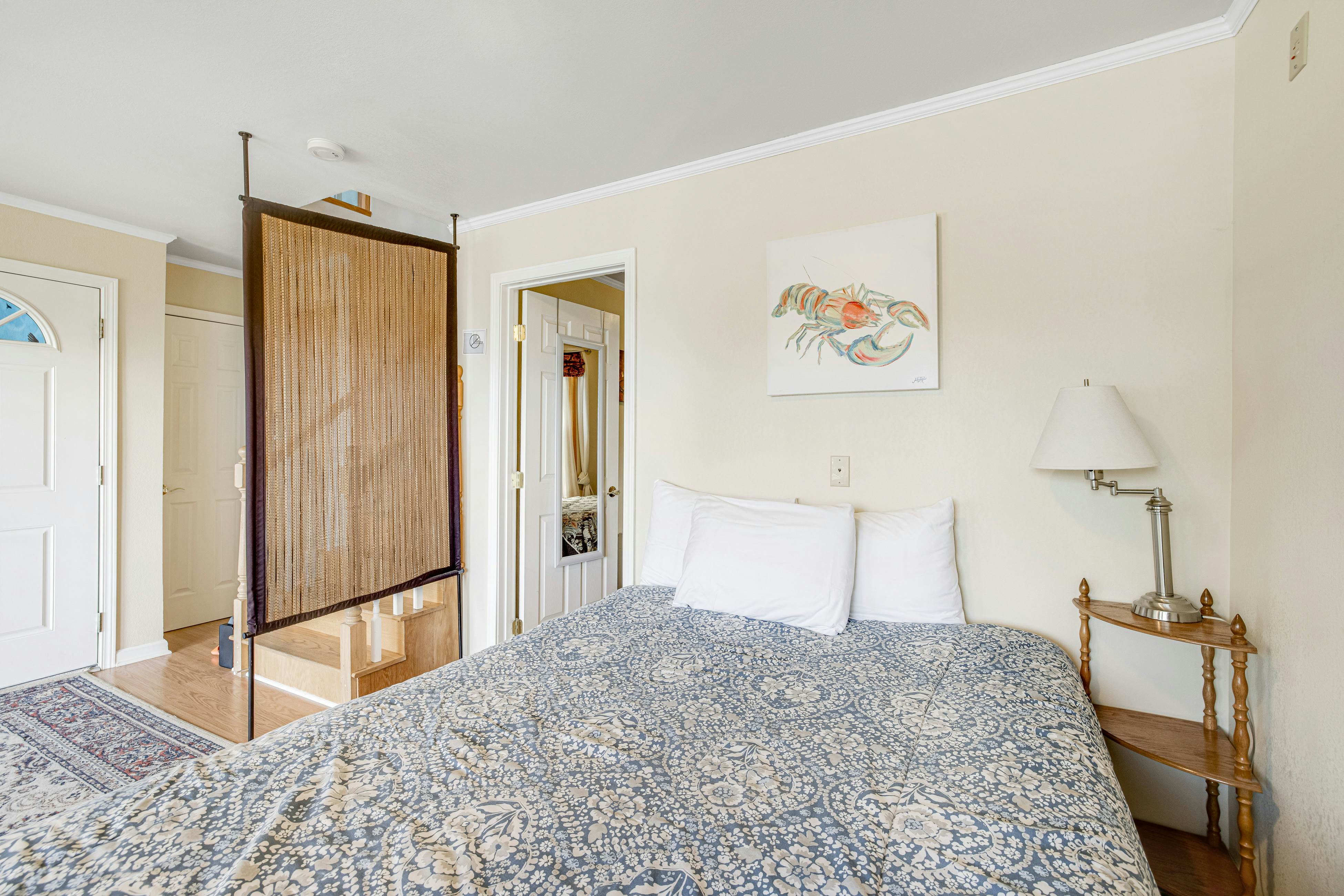 Welcoming Condo with Ocean Views and Private Hot Tub - Short Walk to the Beach