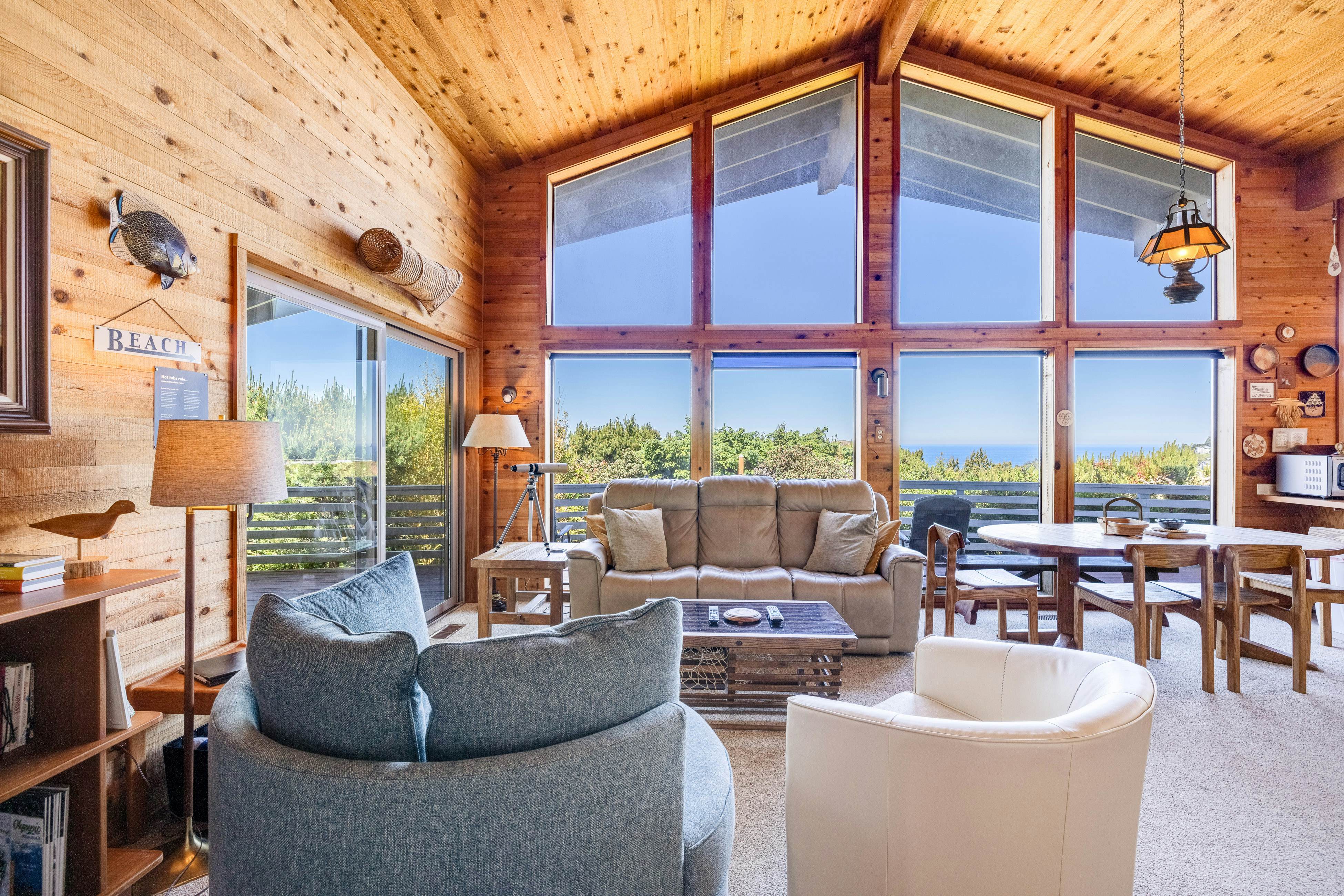 Dog-Friendly house with ocean view, private hot tub, wall-of-windows