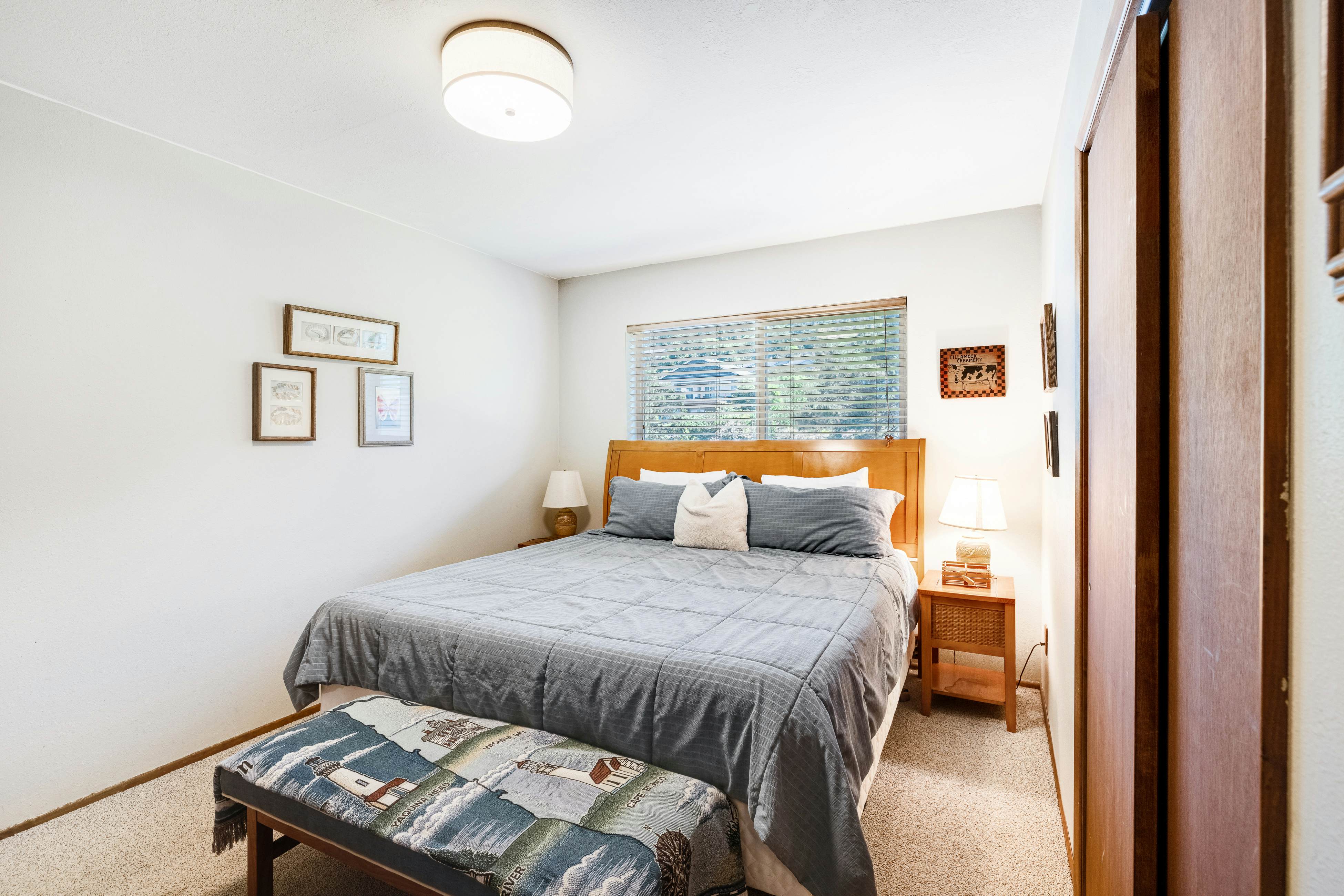 Dog-Friendly house with ocean view, private hot tub, wall-of-windows