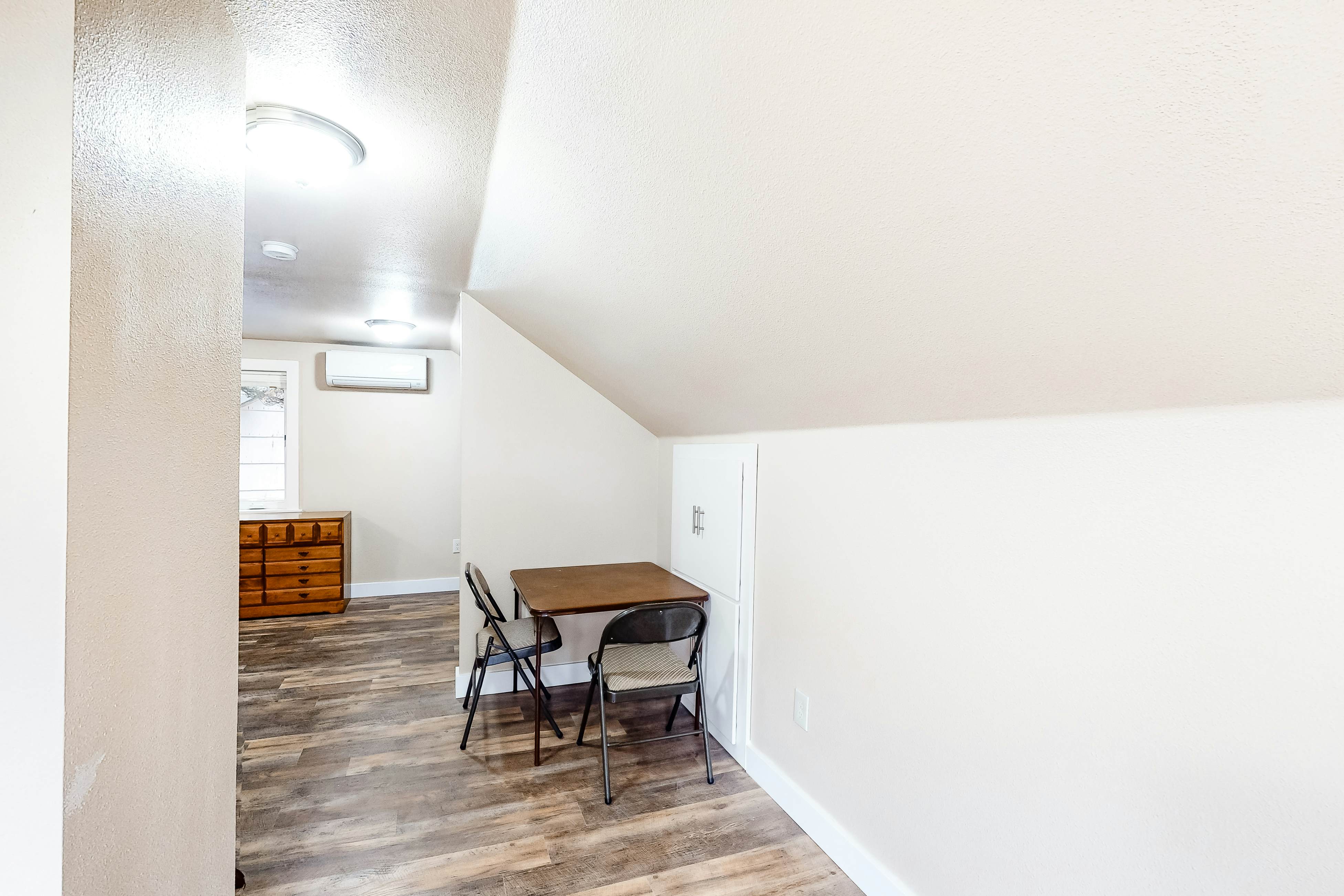 Charming Ocean View Home w/ Free WiFi & Private Washer/Dryer - Dogs Welcome