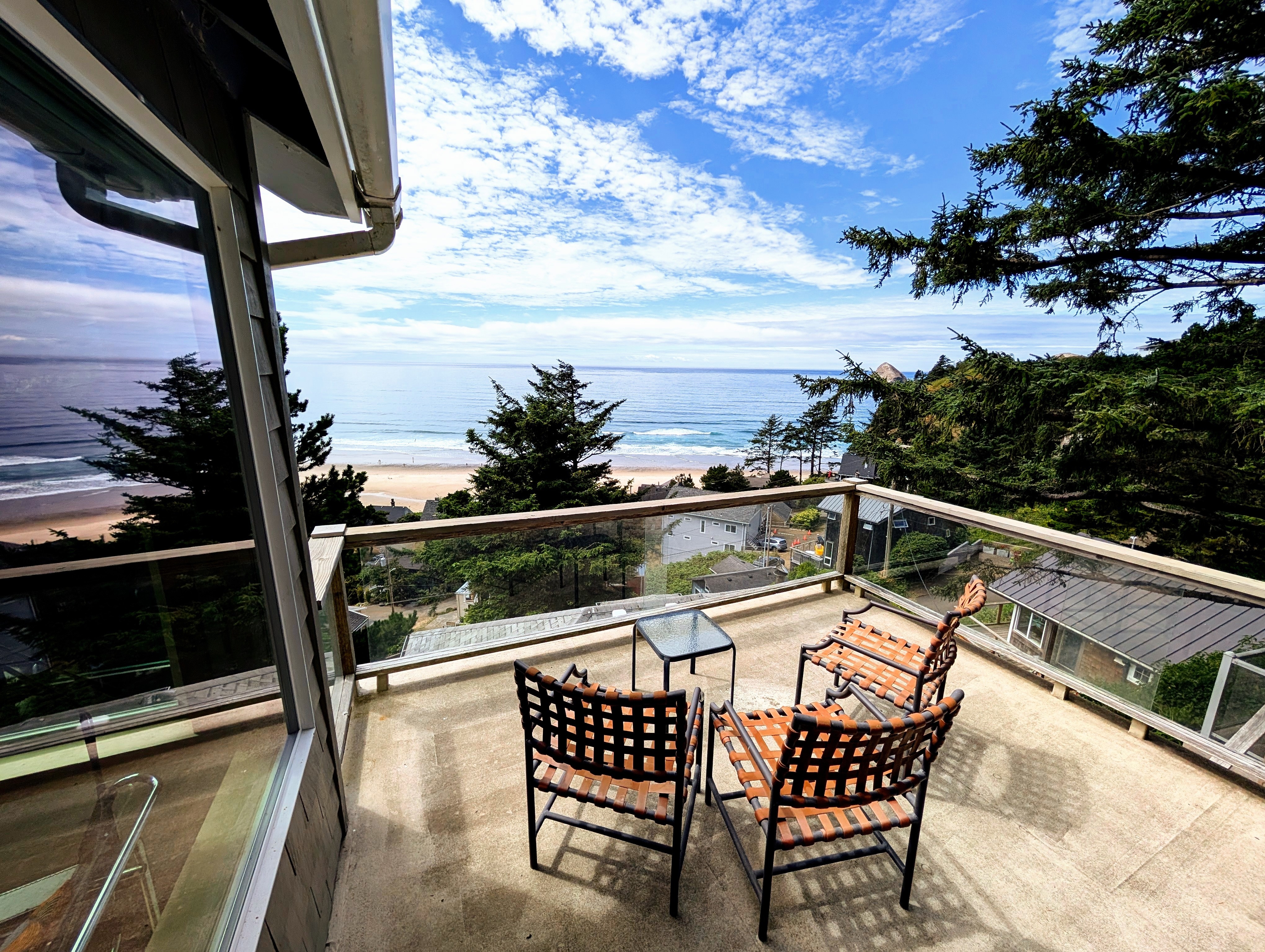 Airy Beach Home with Two Decks Ocean Views Close to Beach Access