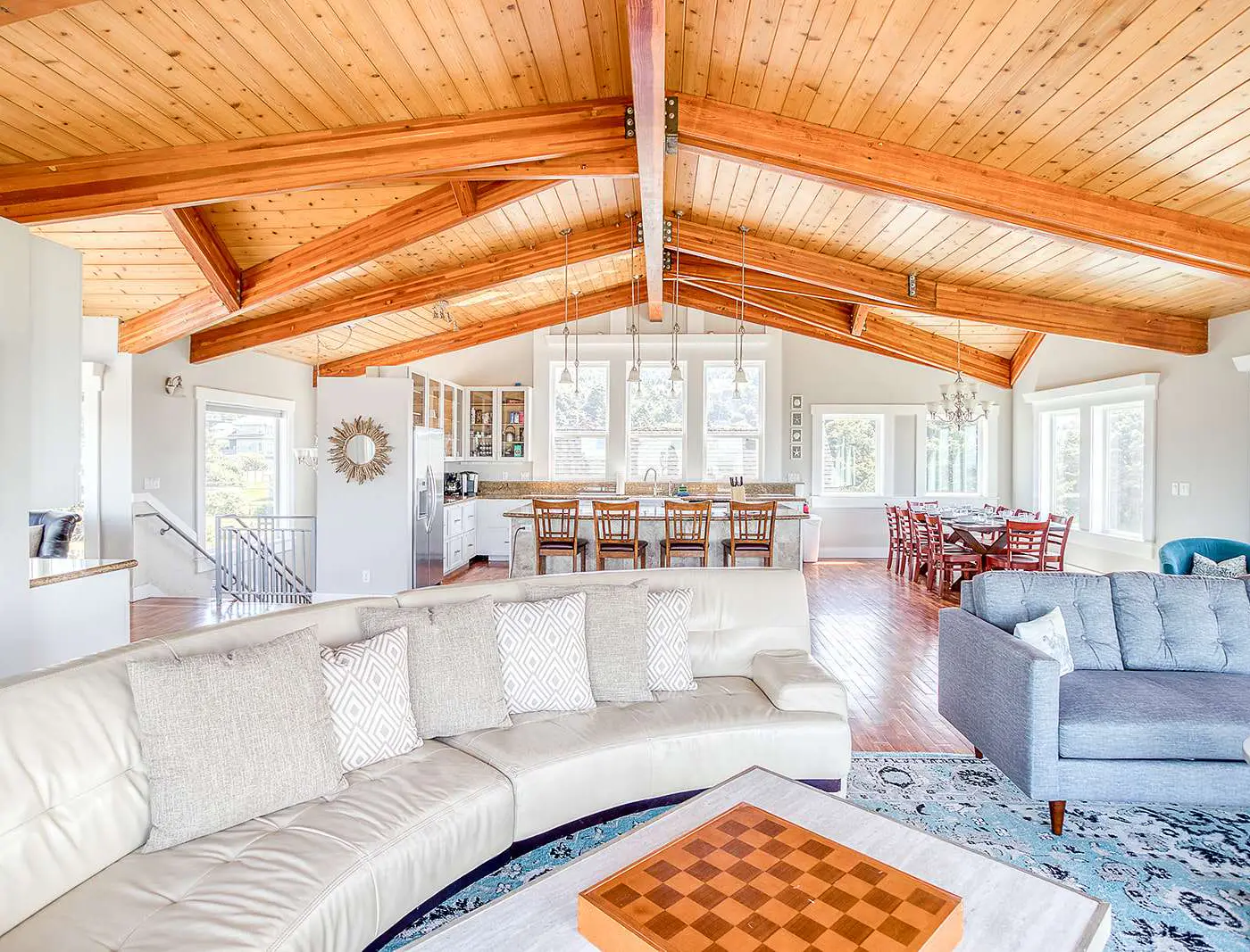 Elegant home with sauna private hot tub and ocean views accessible by elevator