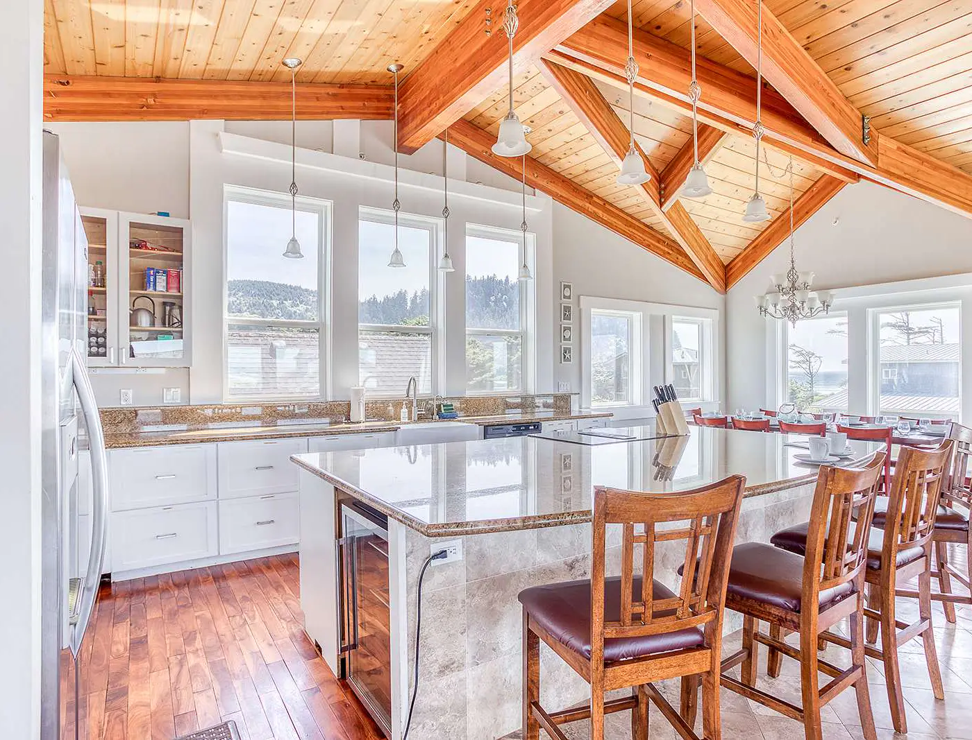Elegant home with sauna private hot tub and ocean views accessible by elevator