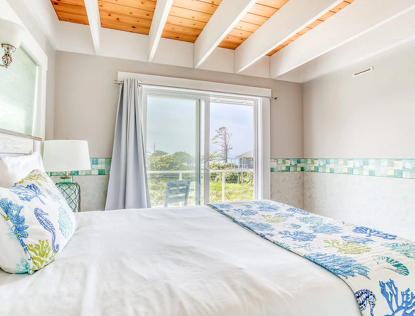 Elegant home with sauna private hot tub and ocean views accessible by elevator