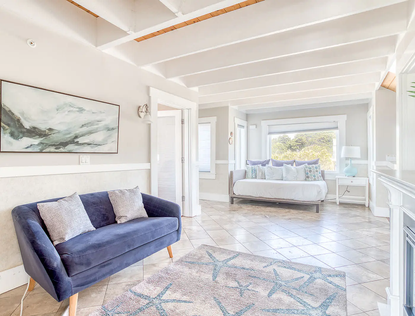 Elegant home with sauna private hot tub and ocean views accessible by elevator