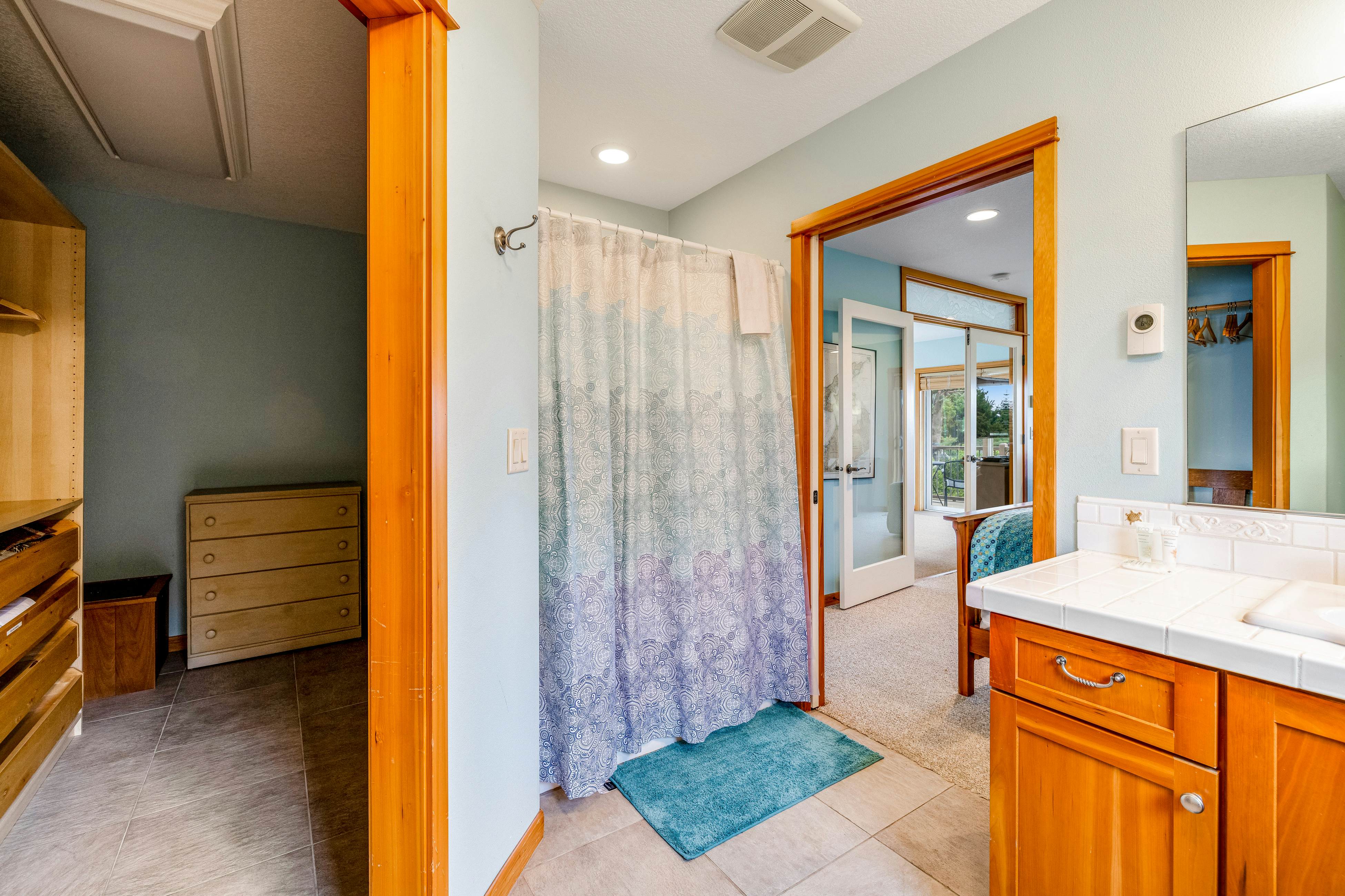 Lakefront escape with water views, grill, wrap-around deck - walk to beach