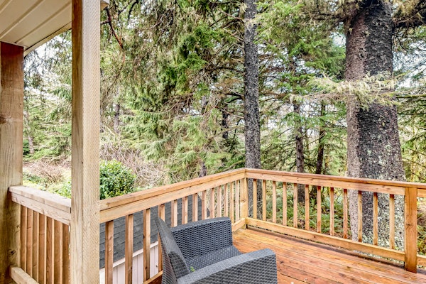 Renovated three story home by the beach with a furnished deck and washer dryer