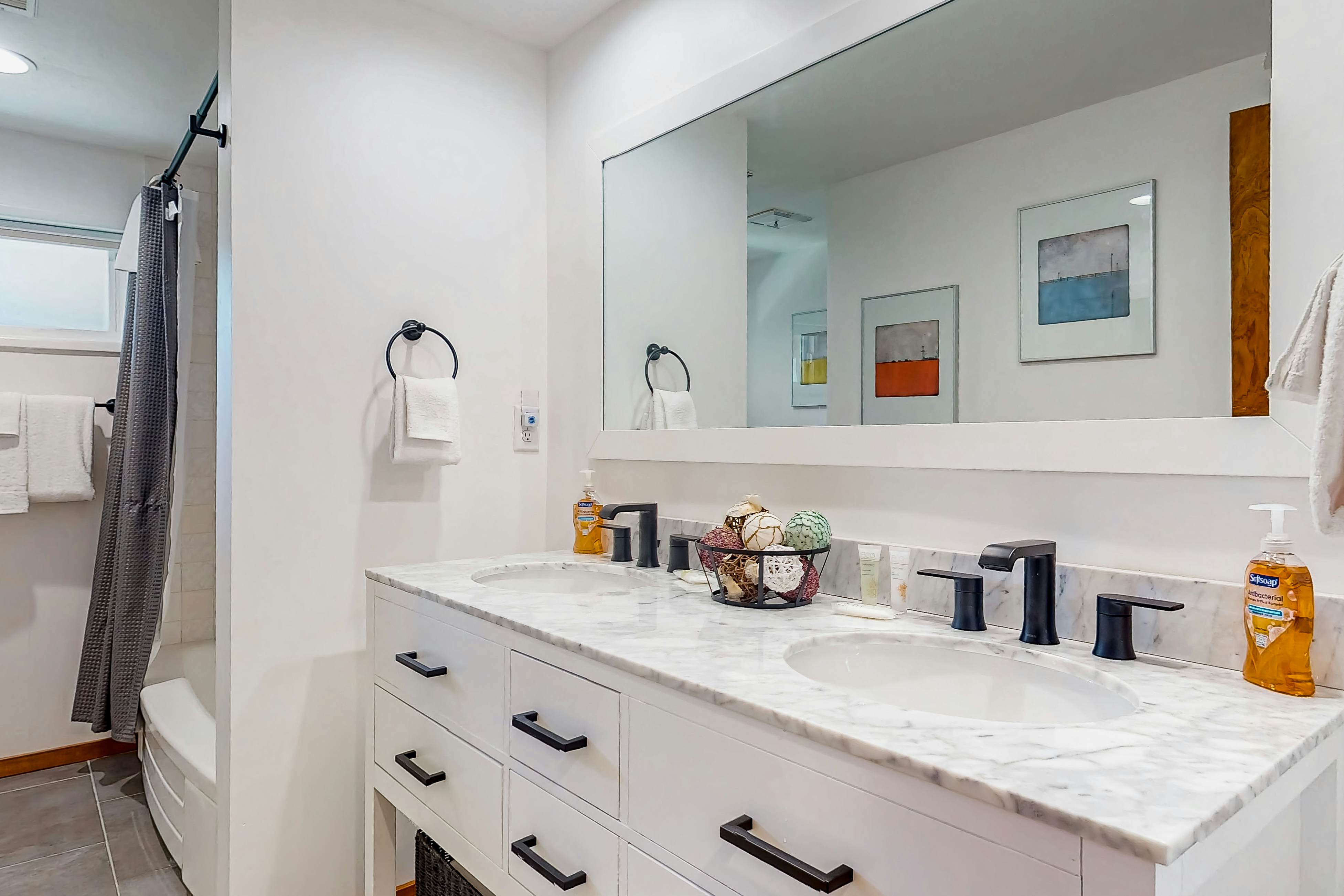 Ocean-view dog-friendly home with hot tub, large lawn, home office, & Ping-Pong