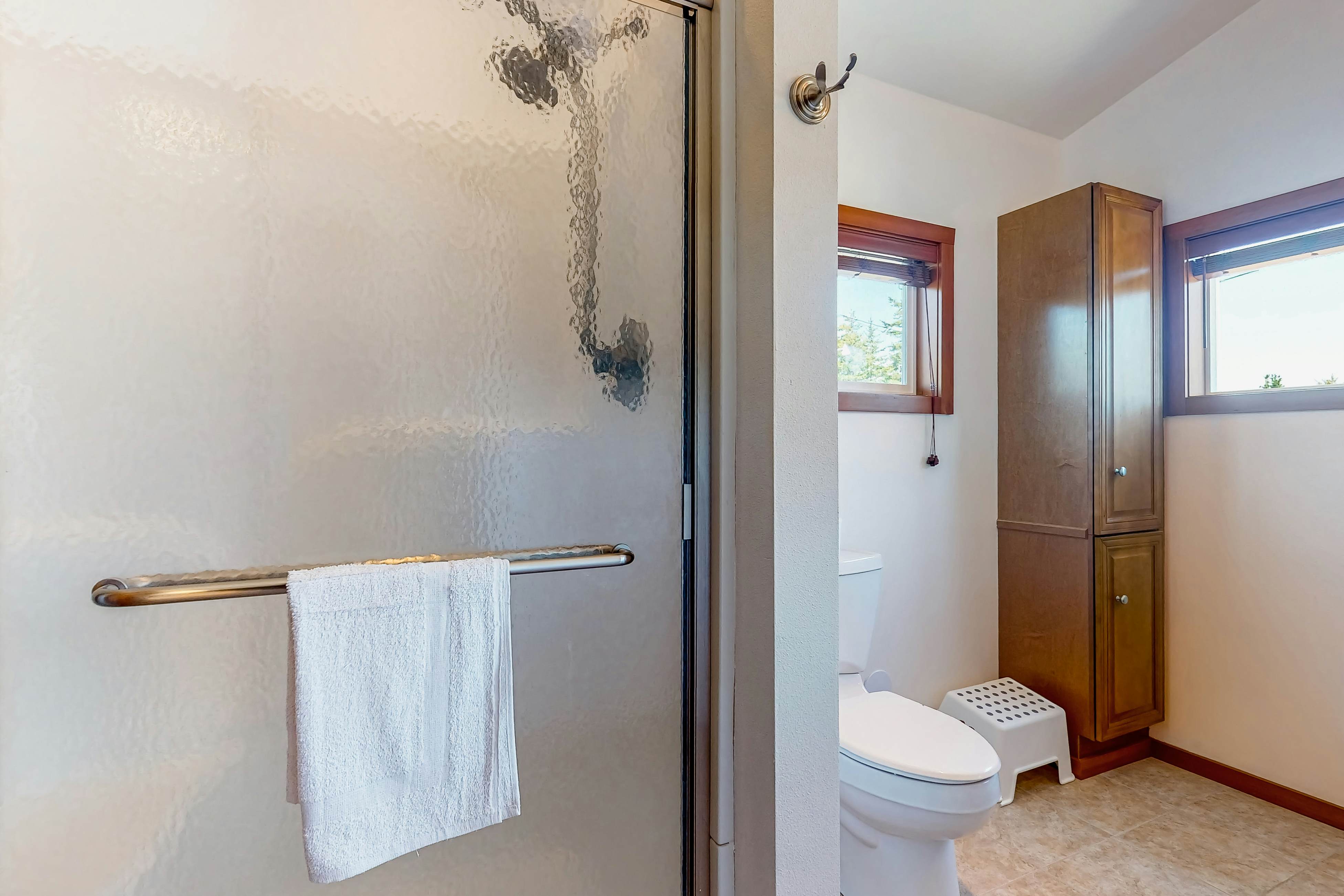 Ocean-view dog-friendly home with hot tub, large lawn, home office, & Ping-Pong