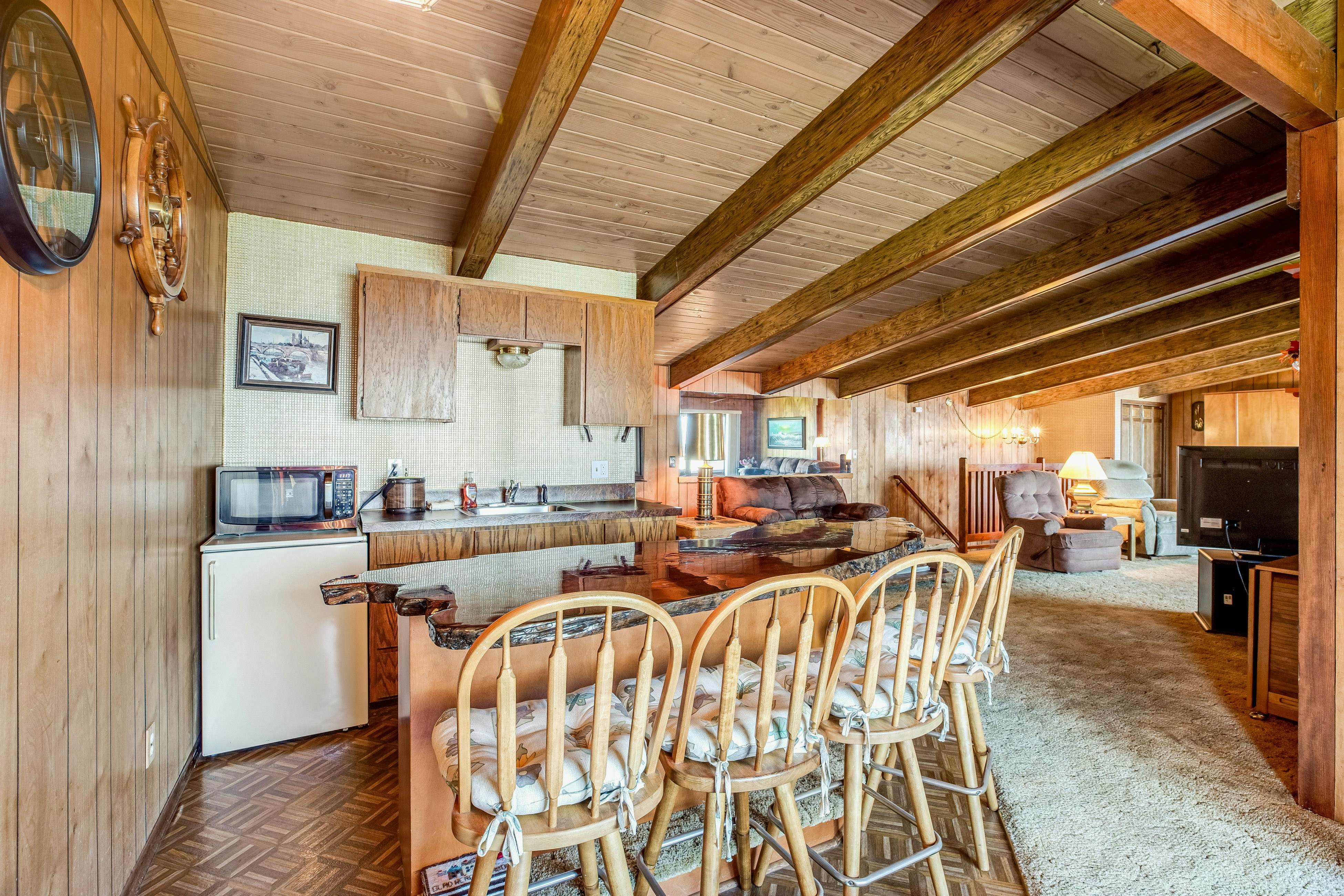 Dog-friendly home with water views, washer/dryer & fireplace - close to beaches