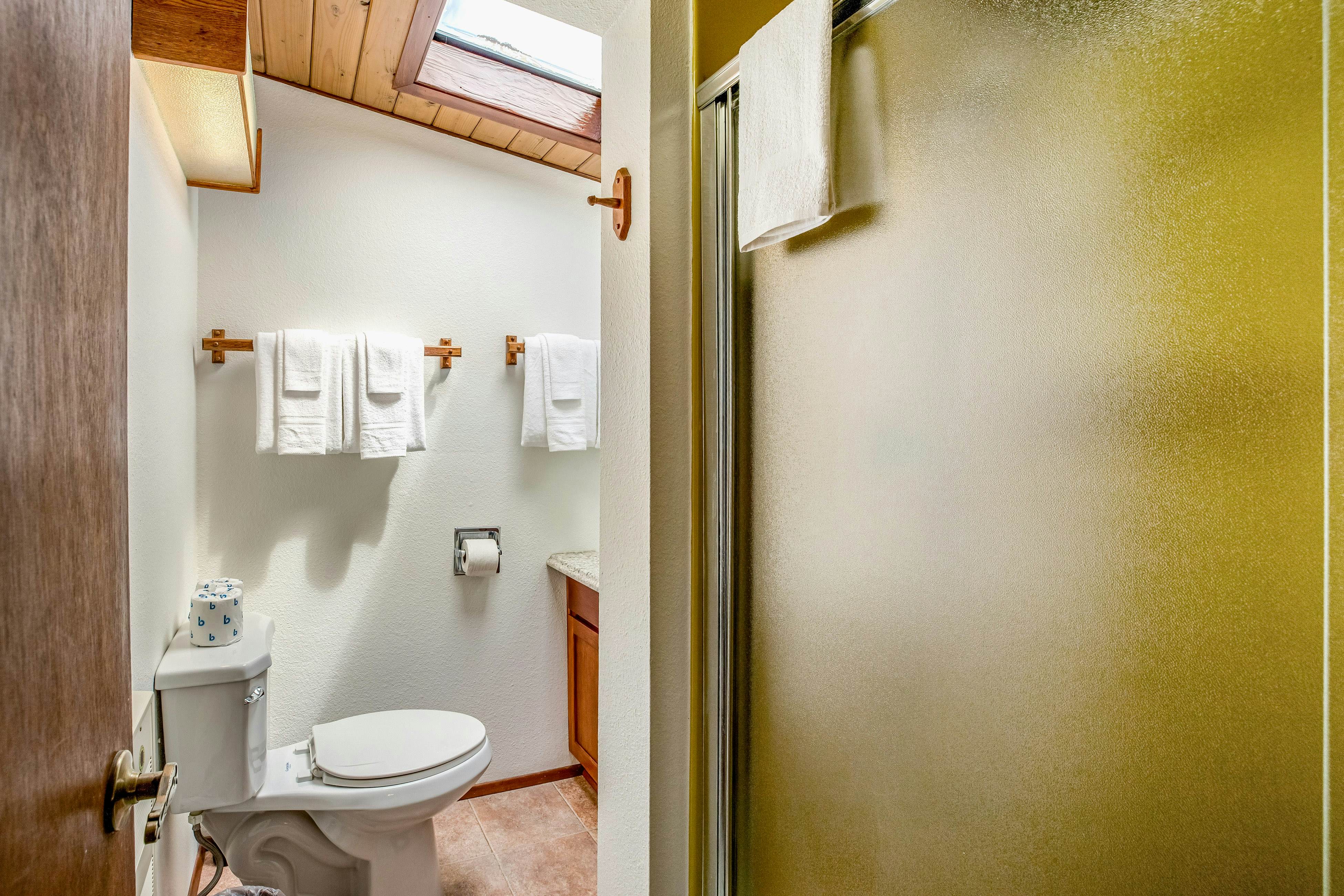 Dog-friendly home with water views, washer/dryer & fireplace - close to beaches