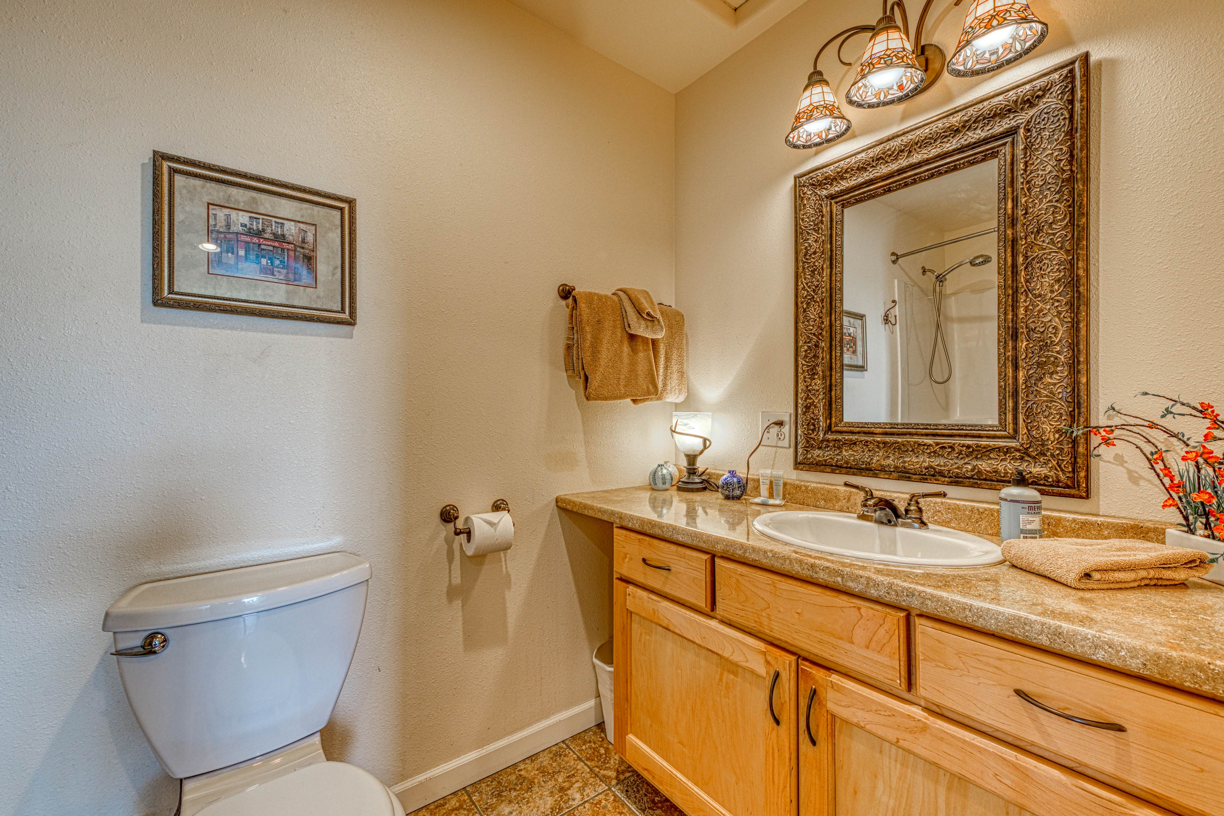 Ocean Views and Modern Interior Close to Rockaway Beach Dogs OK