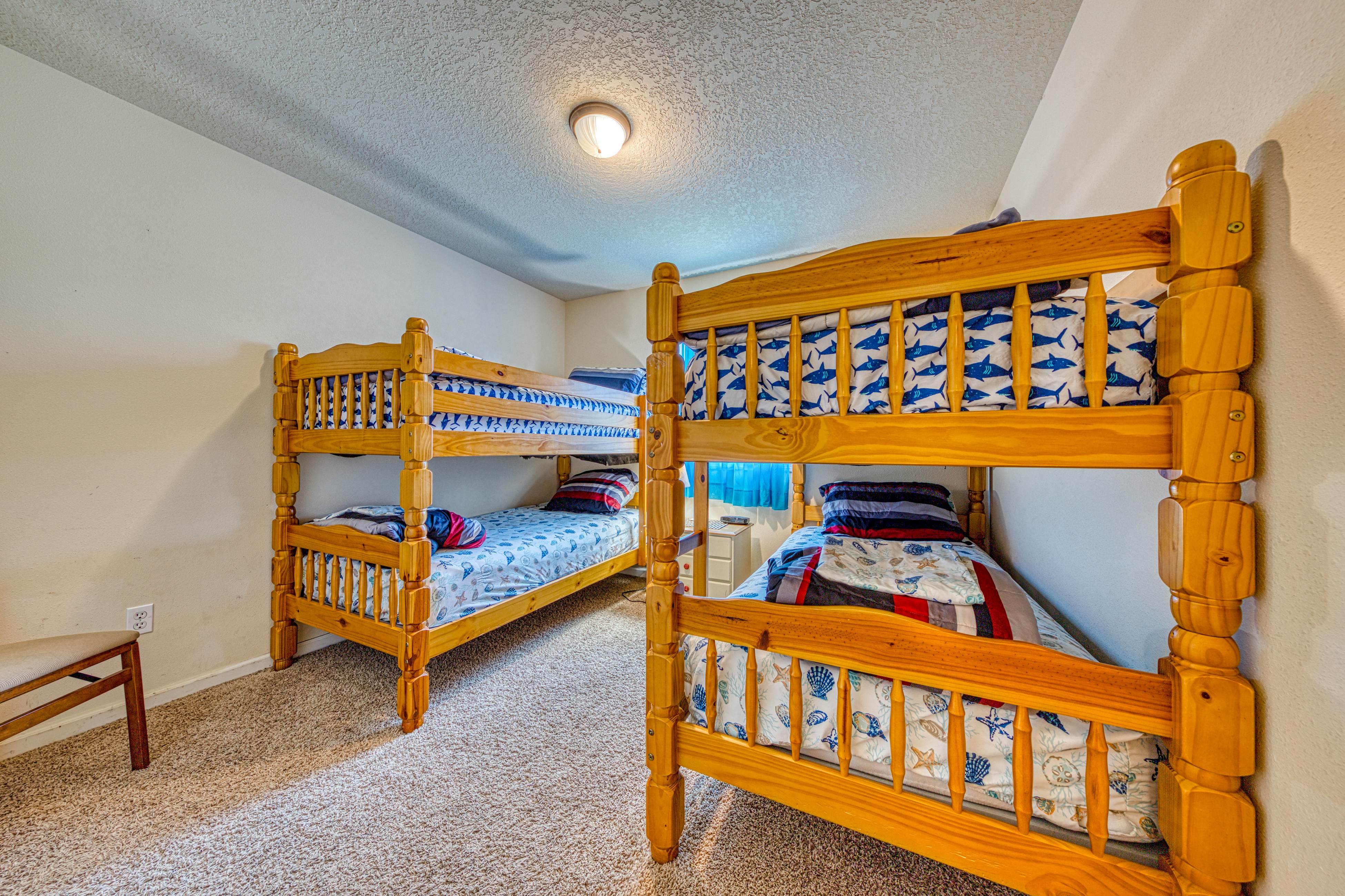 Ocean Views and Modern Interior Close to Rockaway Beach Dogs OK