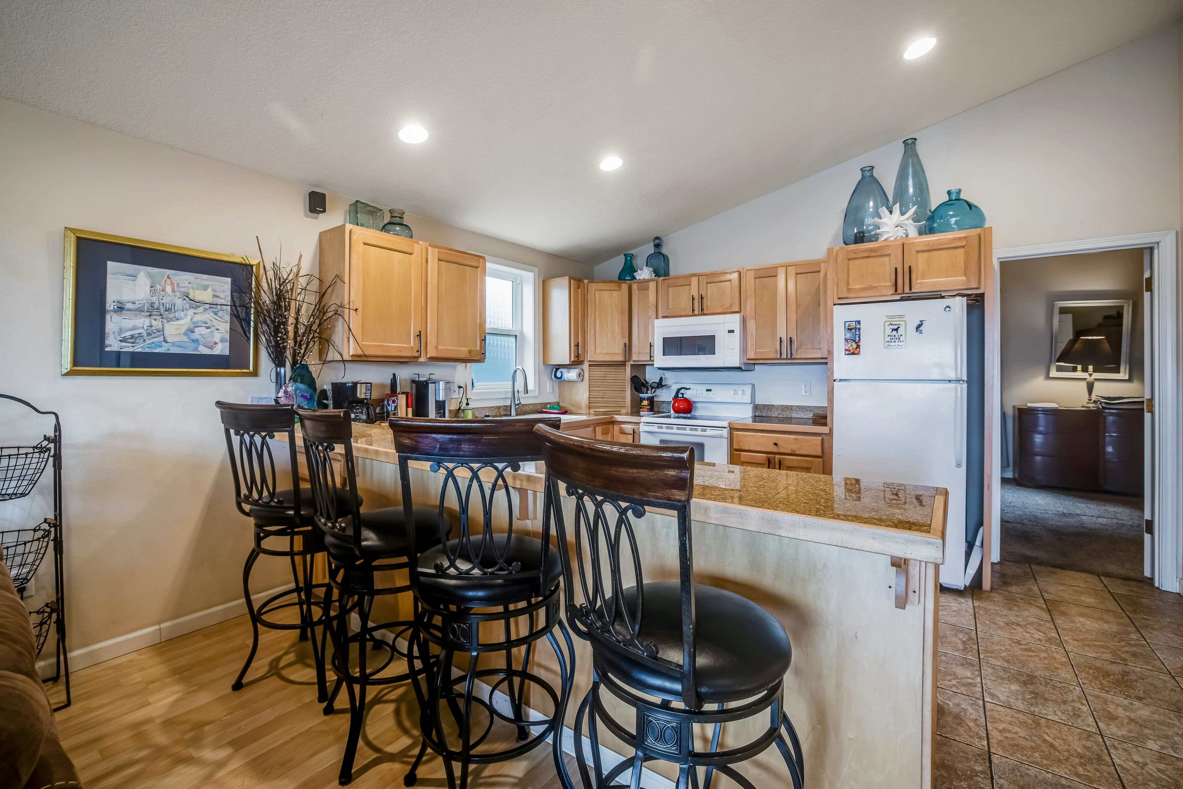 Just Across Street from Beach - Ocean Views & Bright Interior, Dog-friendly