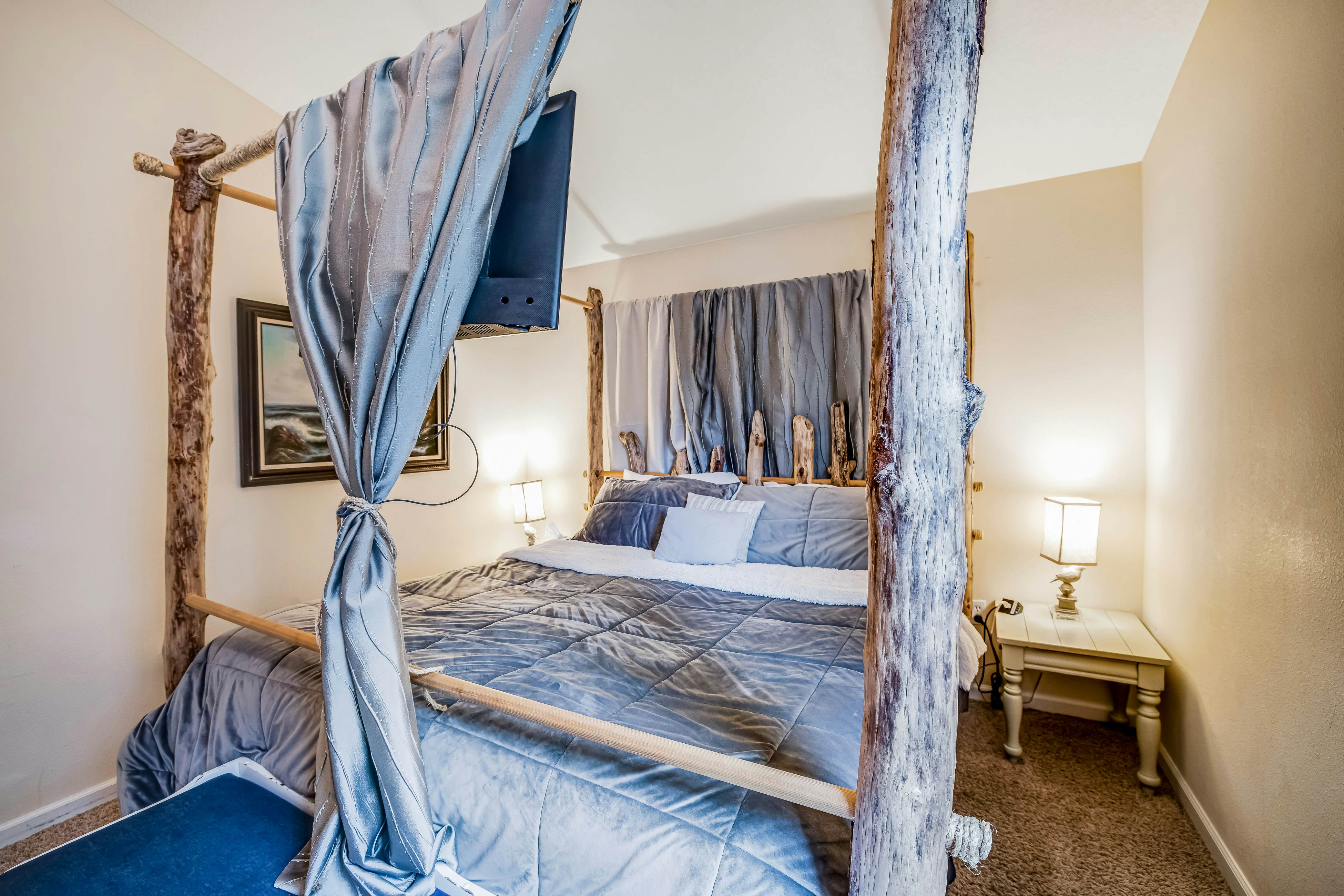 Just Across Street from Beach - Ocean Views & Bright Interior, Dog-friendly