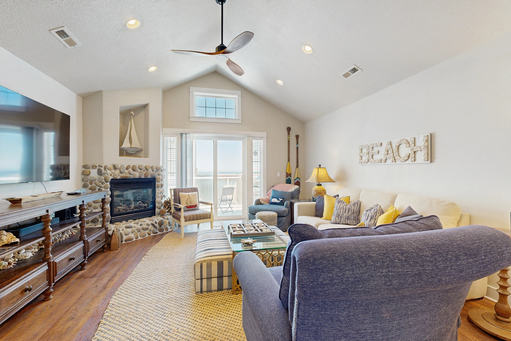 Three Story Beach Townhouse with Ocean View Fireplace Gas Grill and Balcony