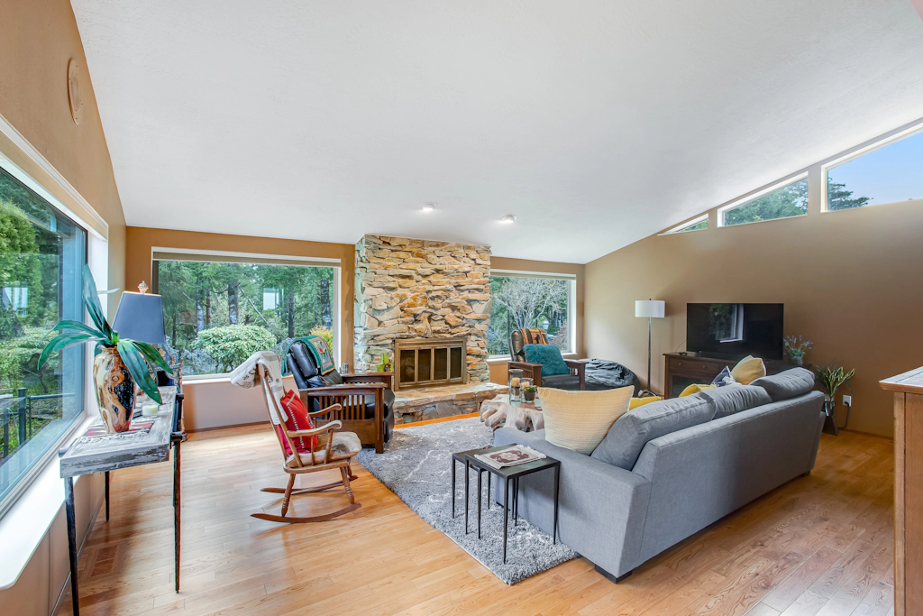 Exquisite Home with Top of the World Views Free WiFi Washer Dryer