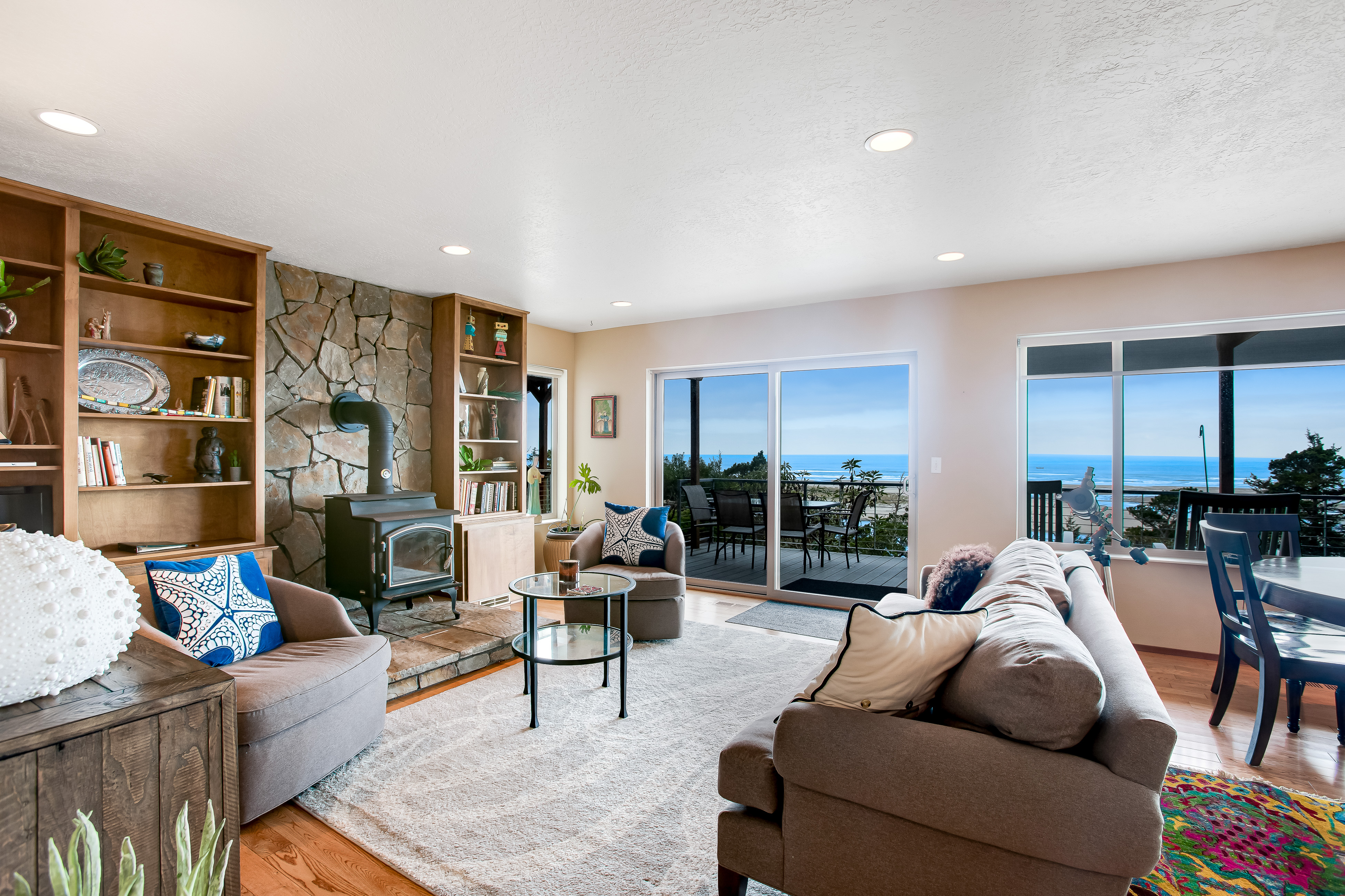 Exquisite Home with Top of the World Views Free WiFi Washer Dryer