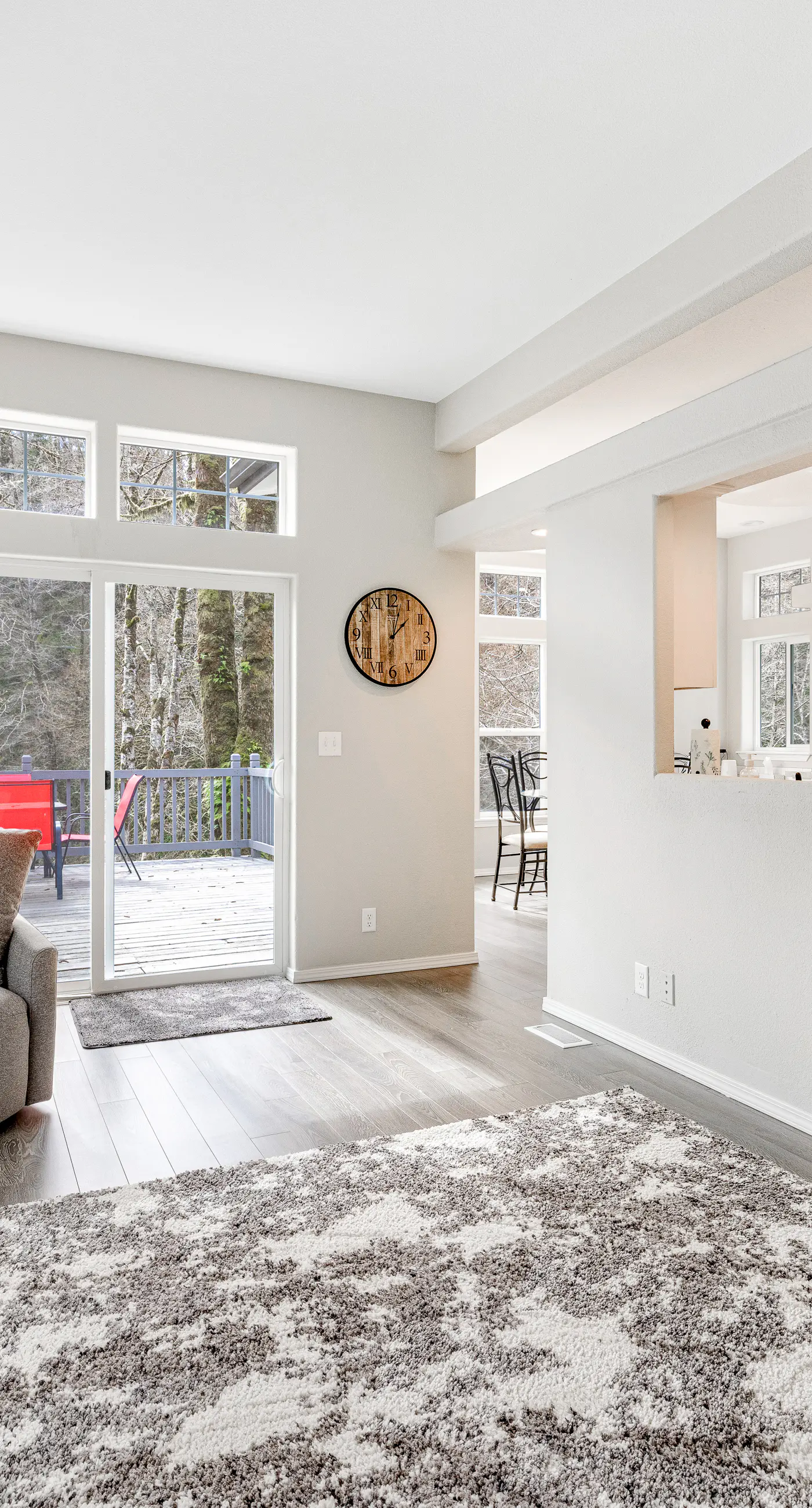 Dog friendly waterfront home on the Wilson River with great views deck and WiFi