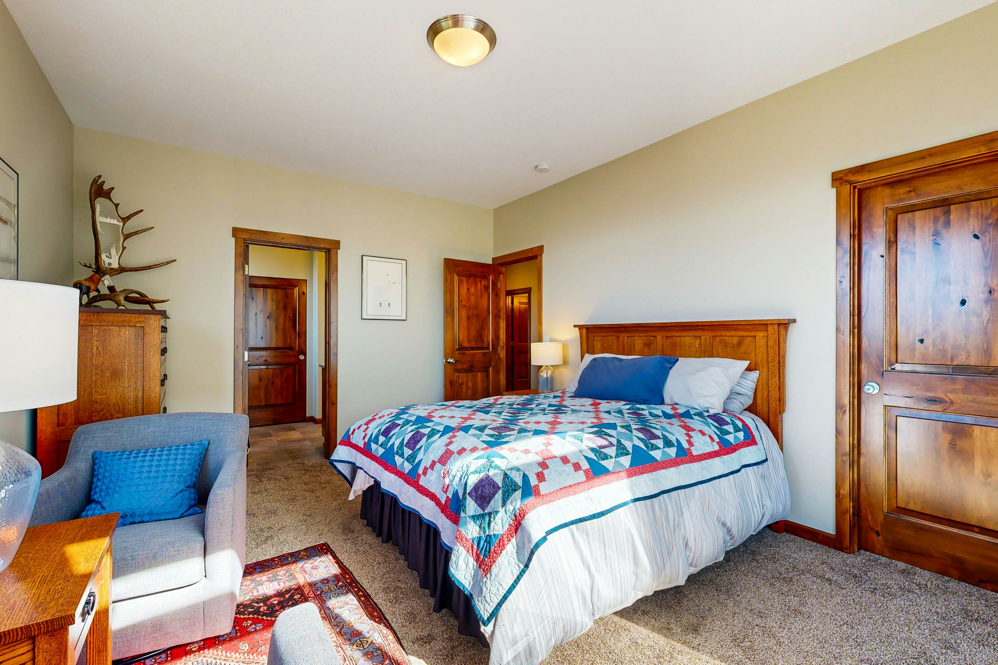 Comfortable home with ocean views with private hot tub deck fireplace WiFi