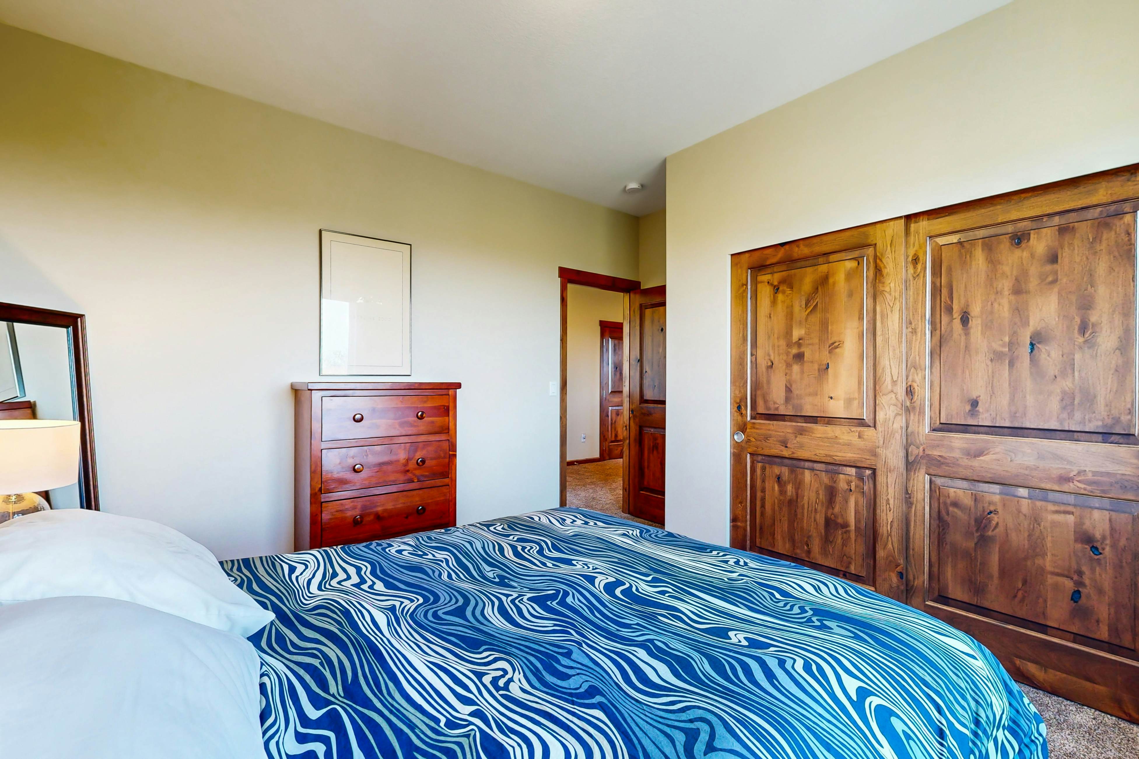 Comfortable home with ocean views with private hot tub deck fireplace WiFi